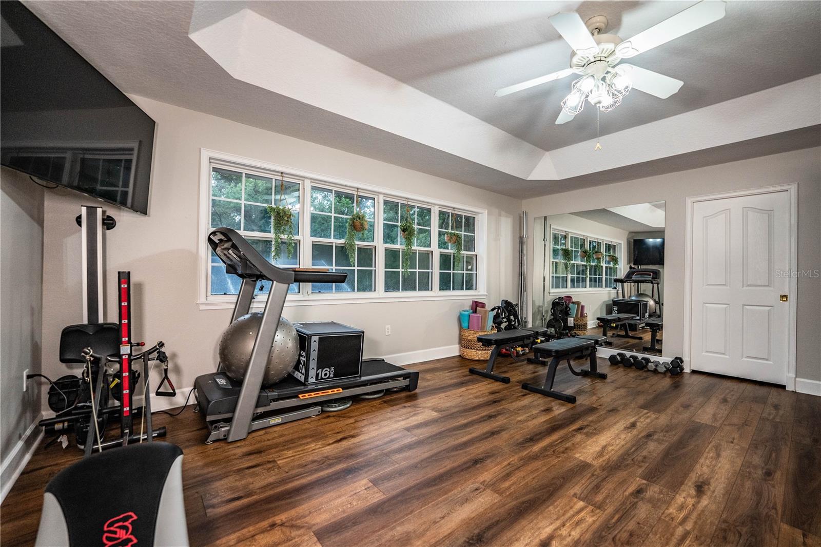 MILLBROOK OAKS - Residential