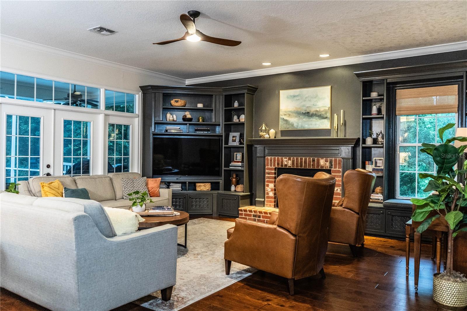 MILLBROOK OAKS - Residential