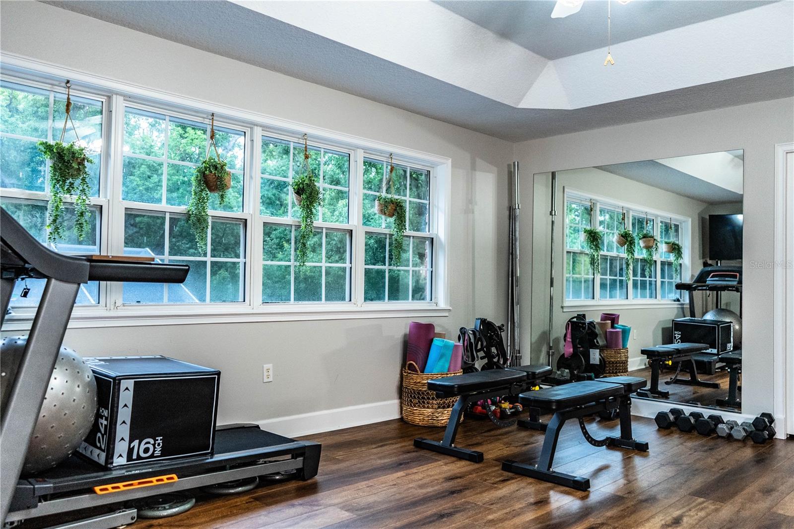 MILLBROOK OAKS - Residential