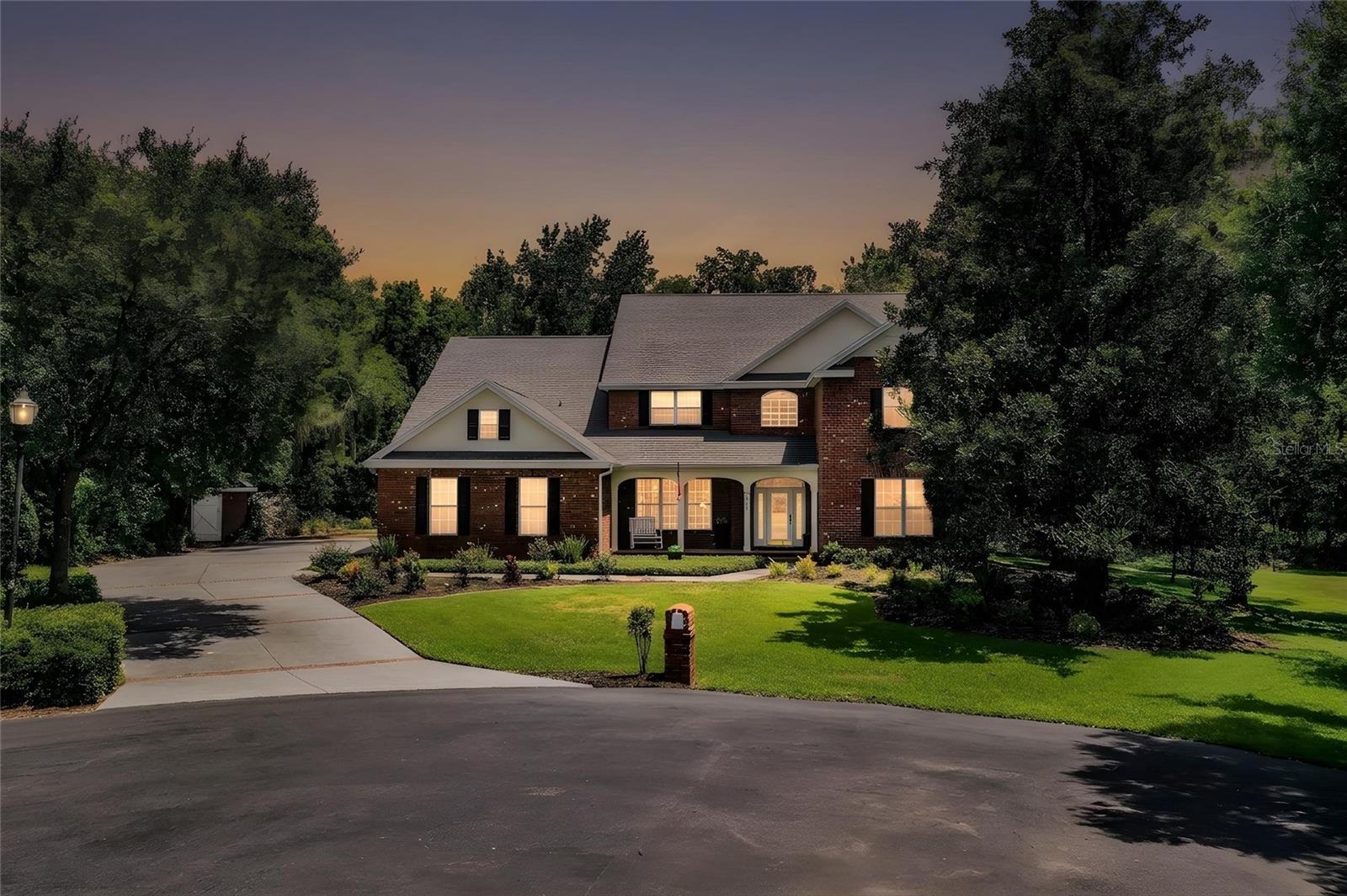 MILLBROOK OAKS - Residential