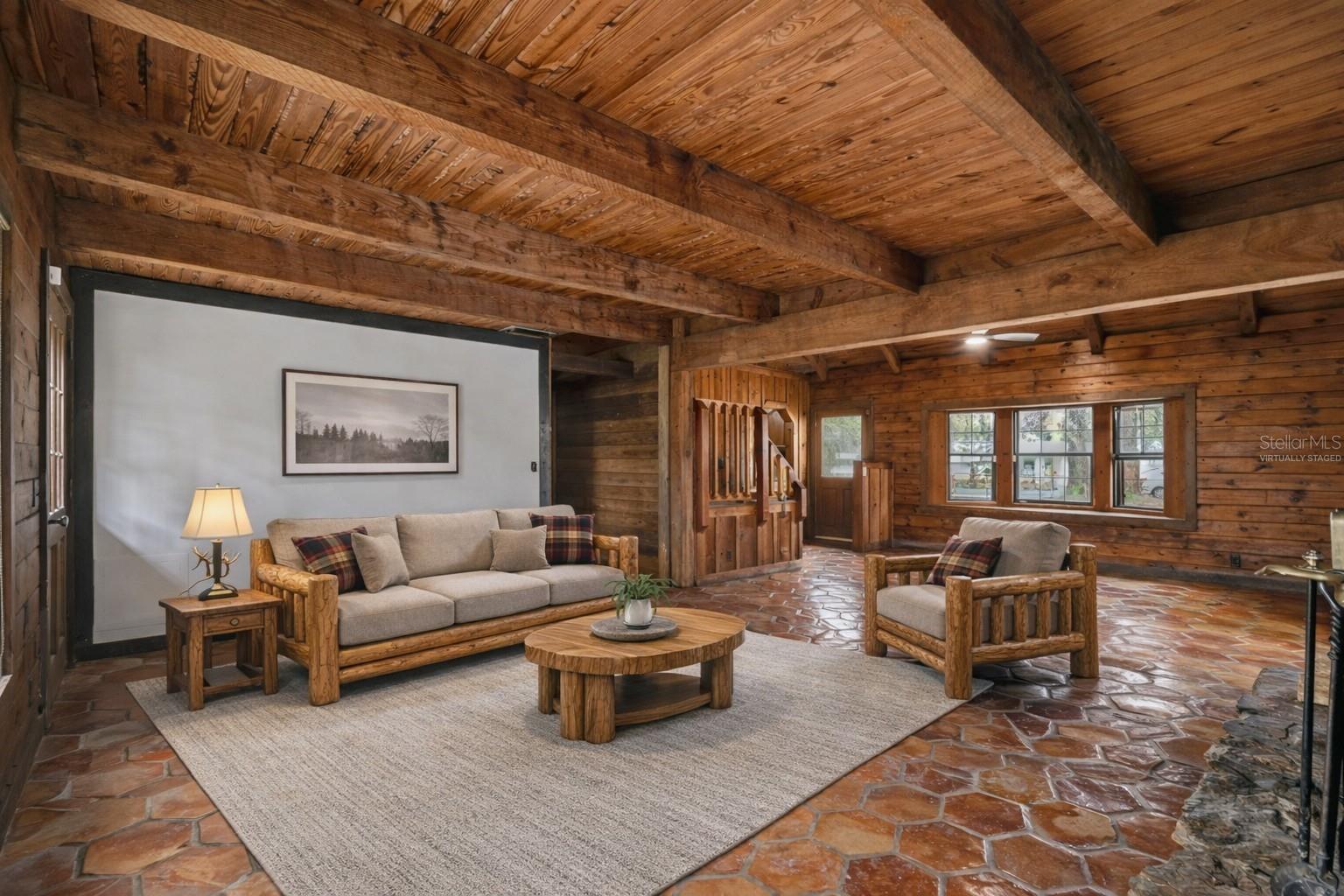 LAKE CREST 01 - Residential