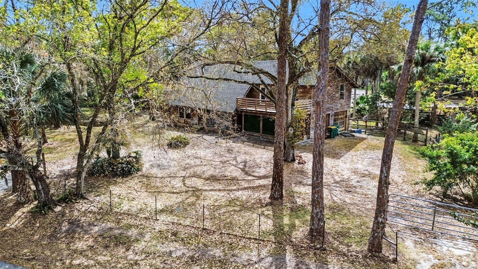 LAKE CREST 01 - Residential