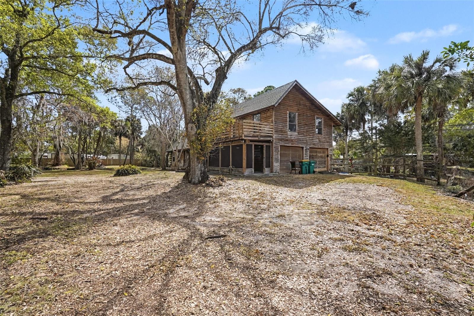 LAKE CREST 01 - Residential