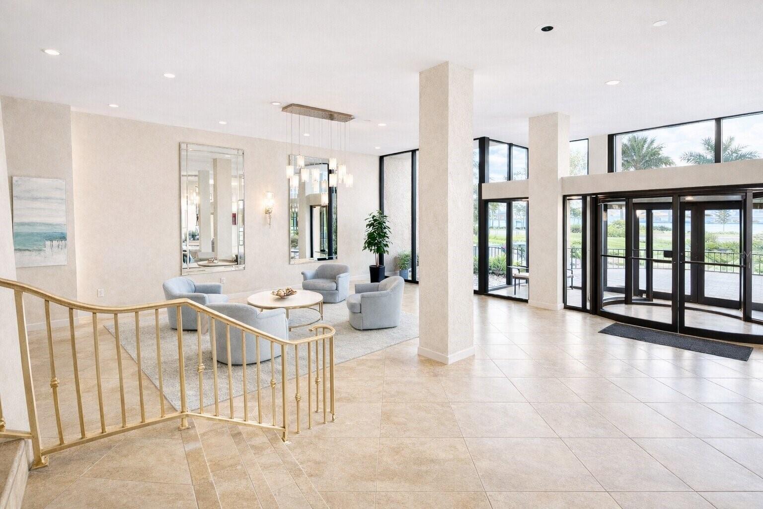 ESSEX HOUSE - Residential