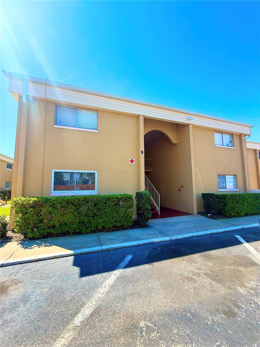 Great opportunity for a primary residence ONLY! JUST REDUCED!!!! Motivated seller! Open to offers. !This first-floor unit is offered at an excellent price within a well-maintained condominium community.

The apartment is in good condition and provides a perfect canvas to personalize and make it your own. It includes one reserved parking space conveniently located directly in front of the unit, along with additional resident and guest parking available within the community.

Don’t miss this opportunity to own a comfortable and well-located home!