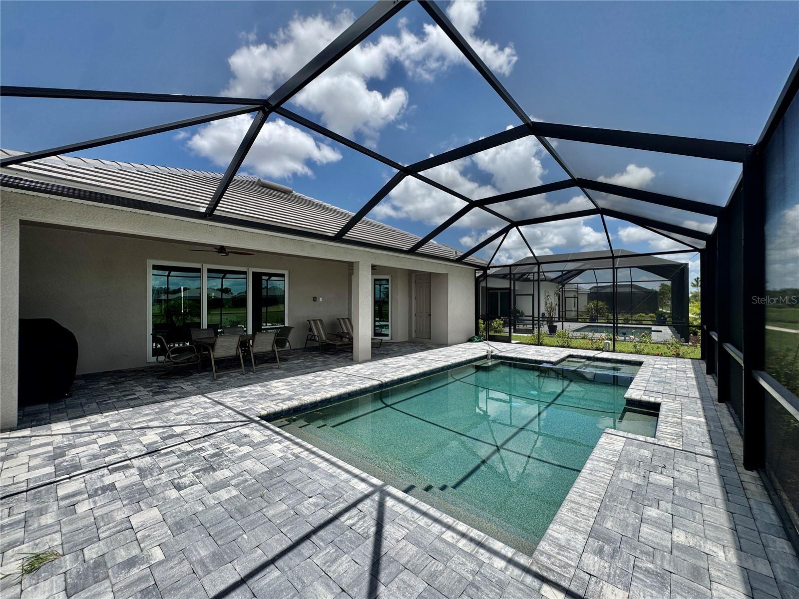 CALUSA COUNTRY CLUB - Residential Lease
