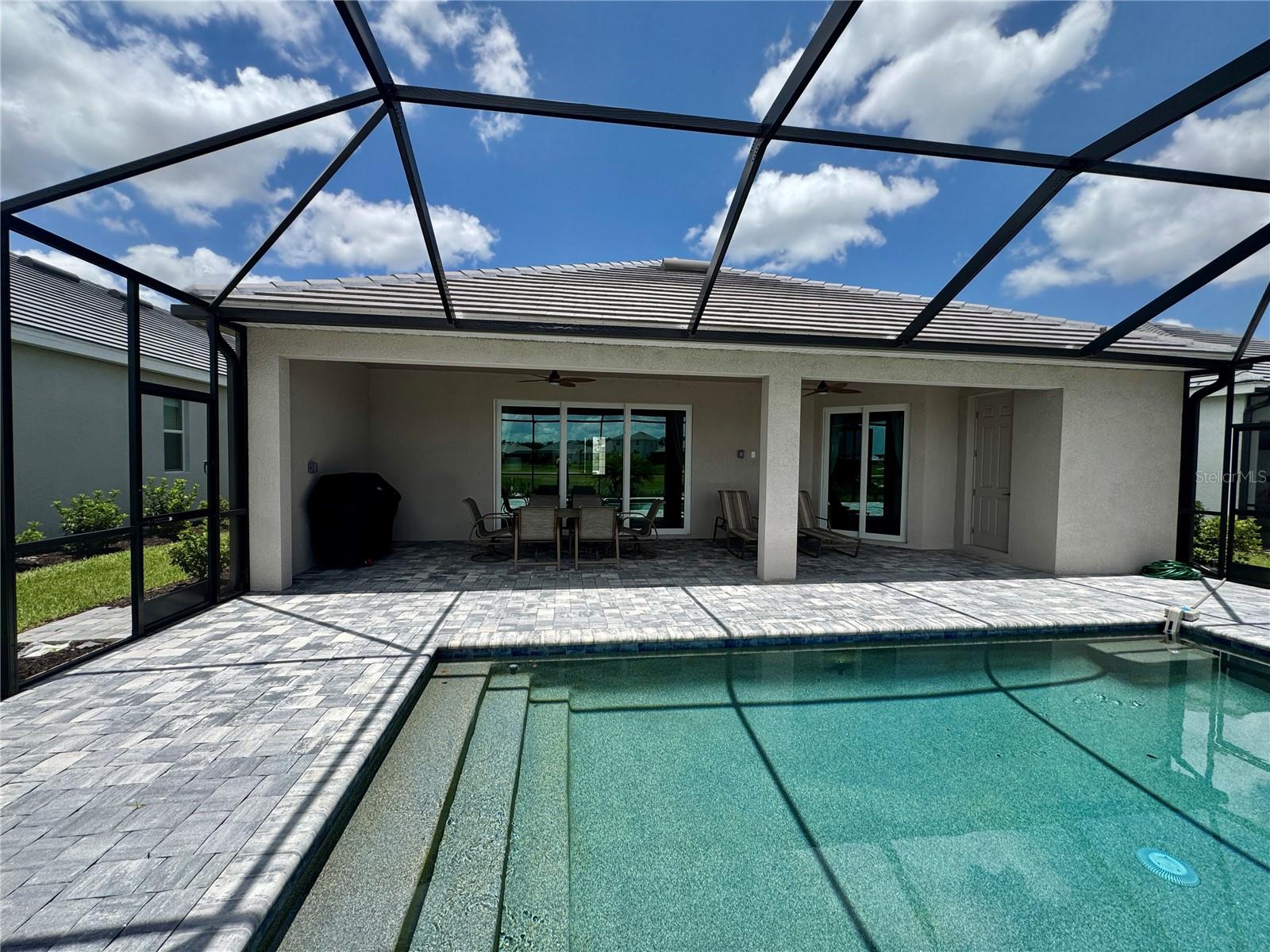 CALUSA COUNTRY CLUB - Residential Lease
