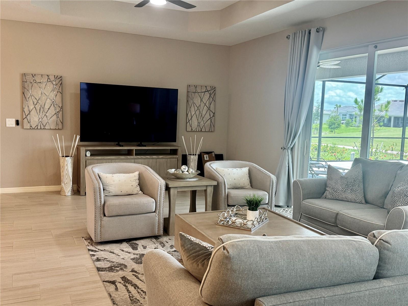 CALUSA COUNTRY CLUB - Residential Lease