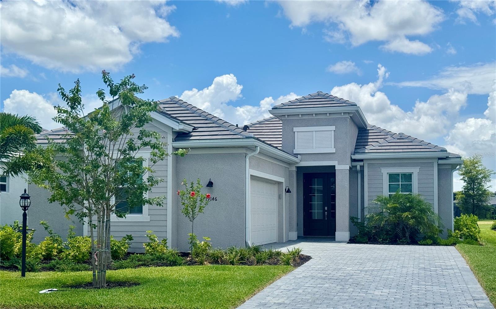 CALUSA COUNTRY CLUB - Residential Lease