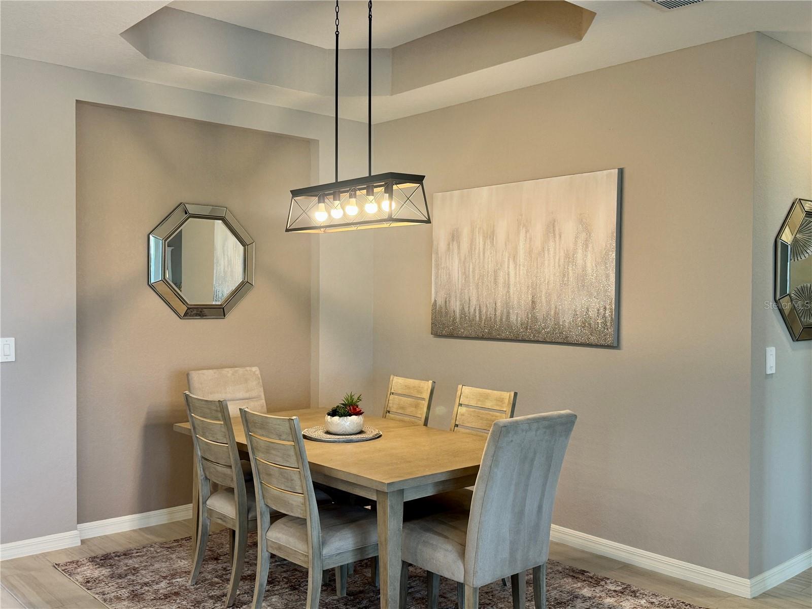 CALUSA COUNTRY CLUB - Residential Lease
