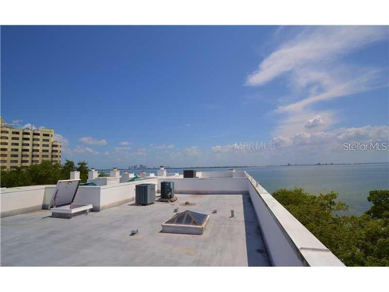 BAYSHORE ON THE BLVD A CO - Residential Lease