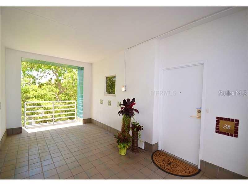 BAYSHORE ON THE BLVD A CO - Residential Lease
