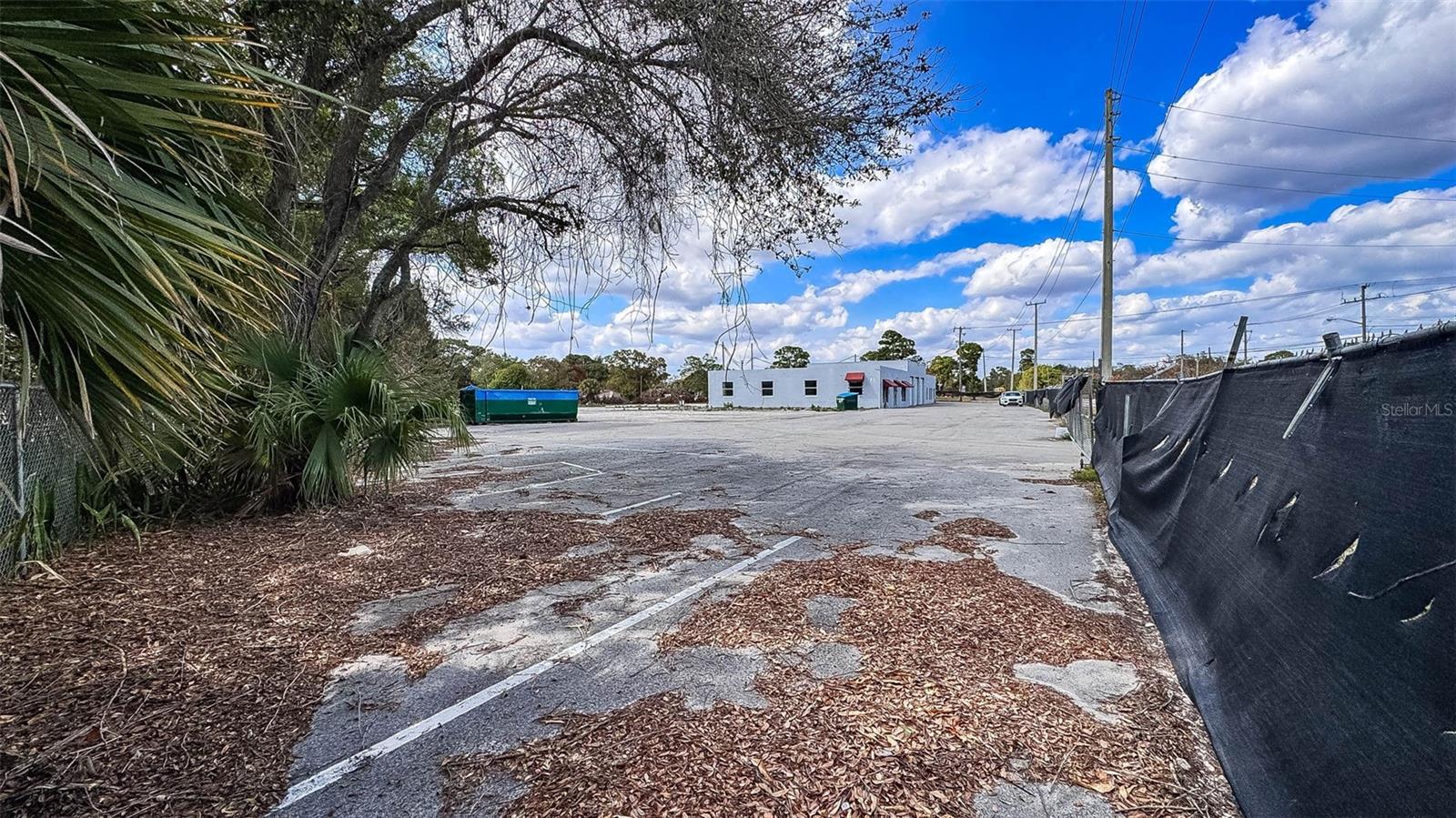 METES & BOUNDS - Commercial Sale