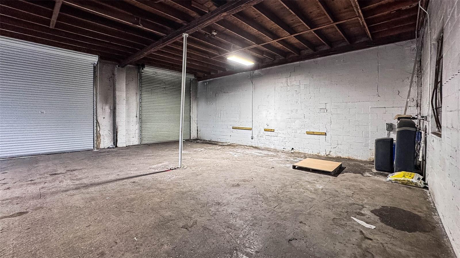METES & BOUNDS - Commercial Sale