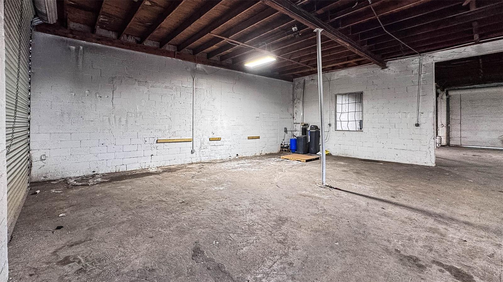 METES & BOUNDS - Commercial Sale
