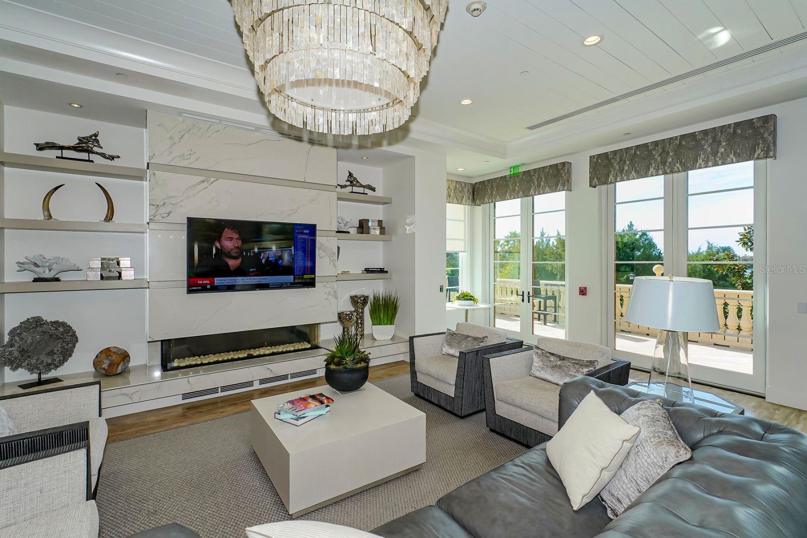 LAKE CLUB PH II - Residential