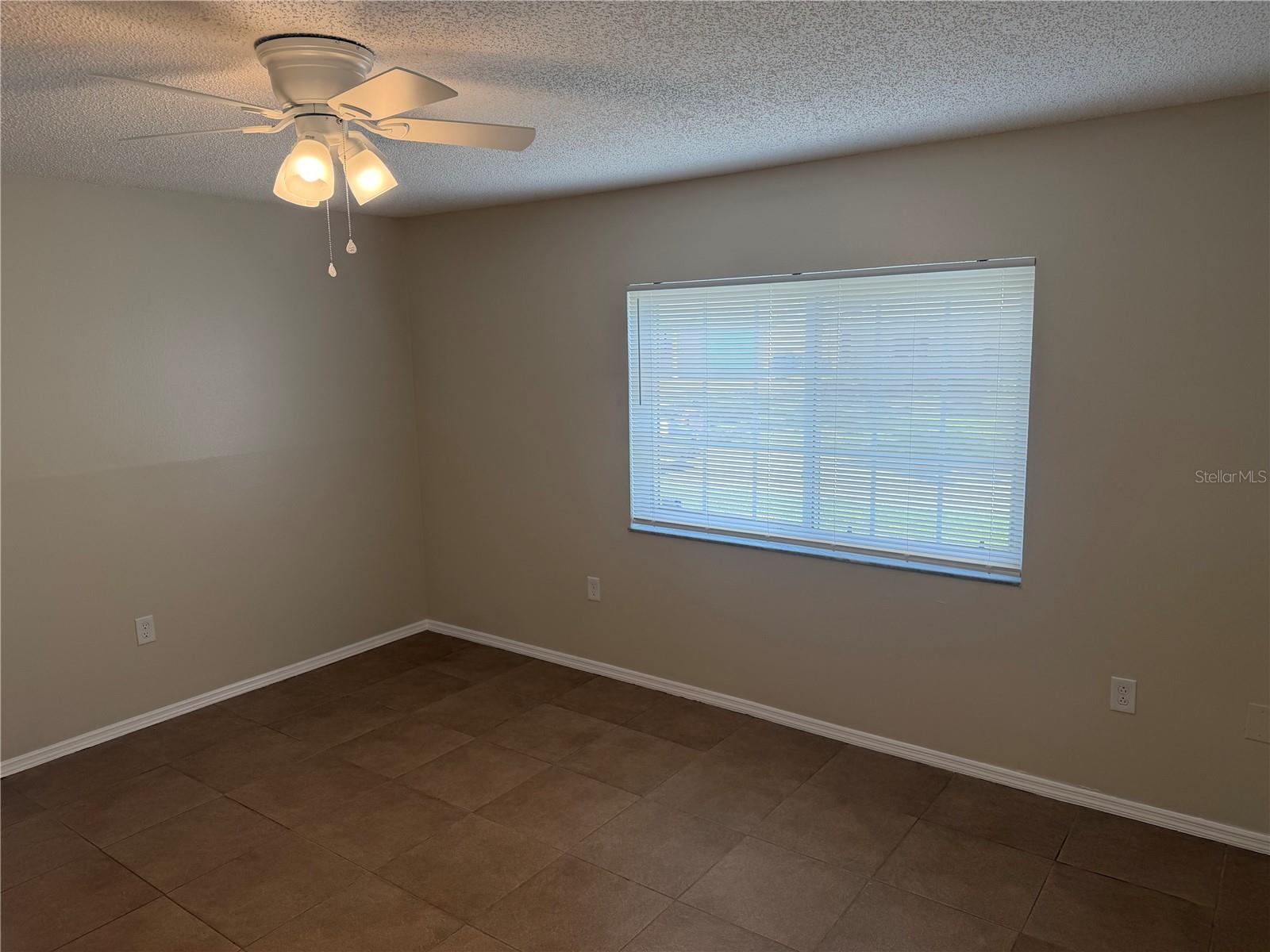 BEACON SQUARE - Residential