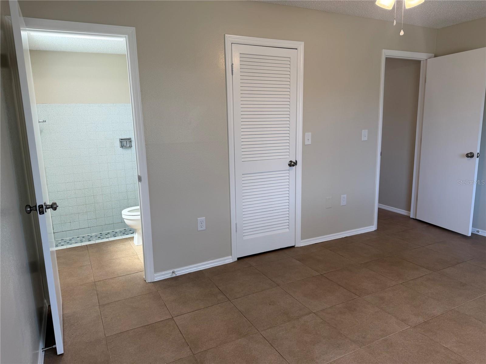BEACON SQUARE - Residential