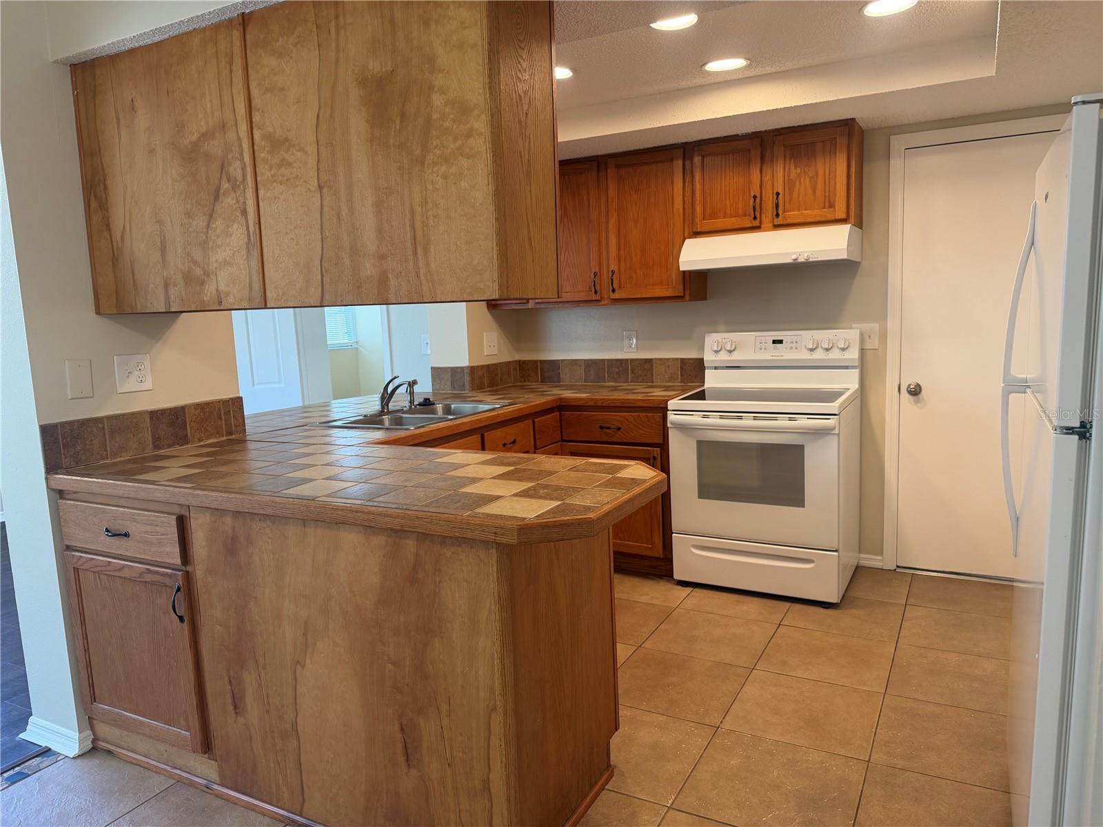 BEACON SQUARE - Residential