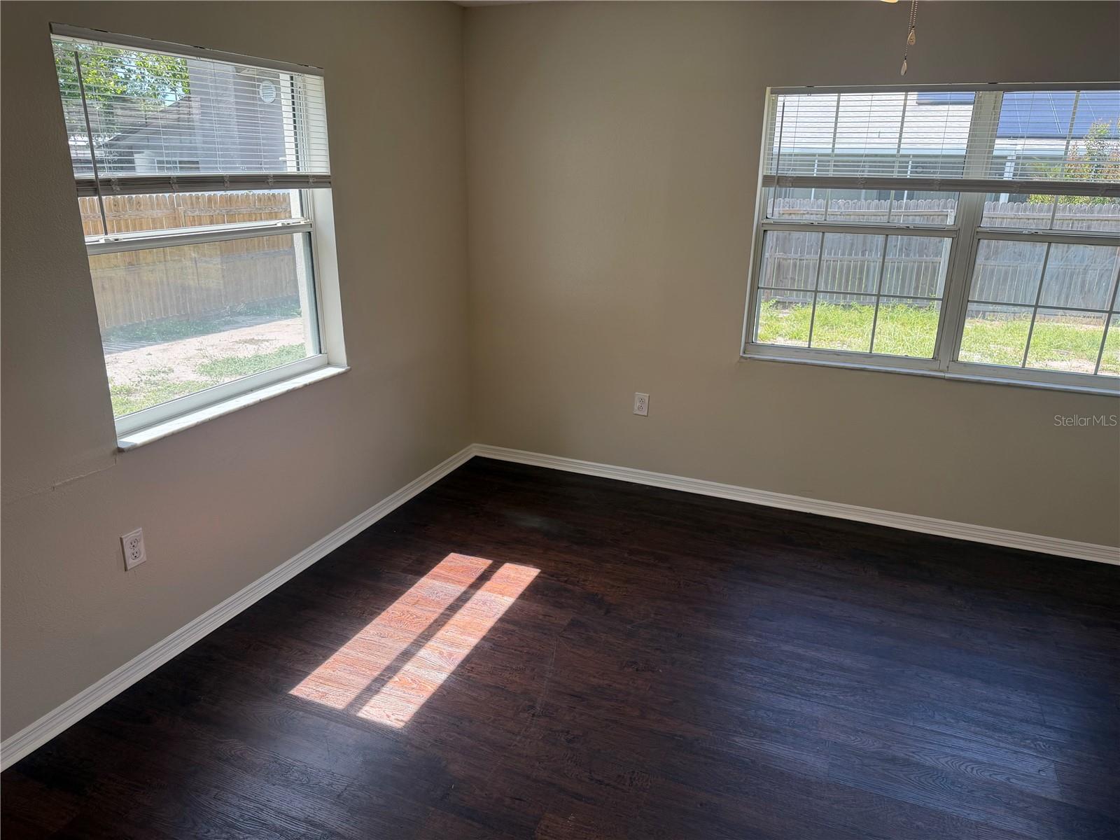 BEACON SQUARE - Residential