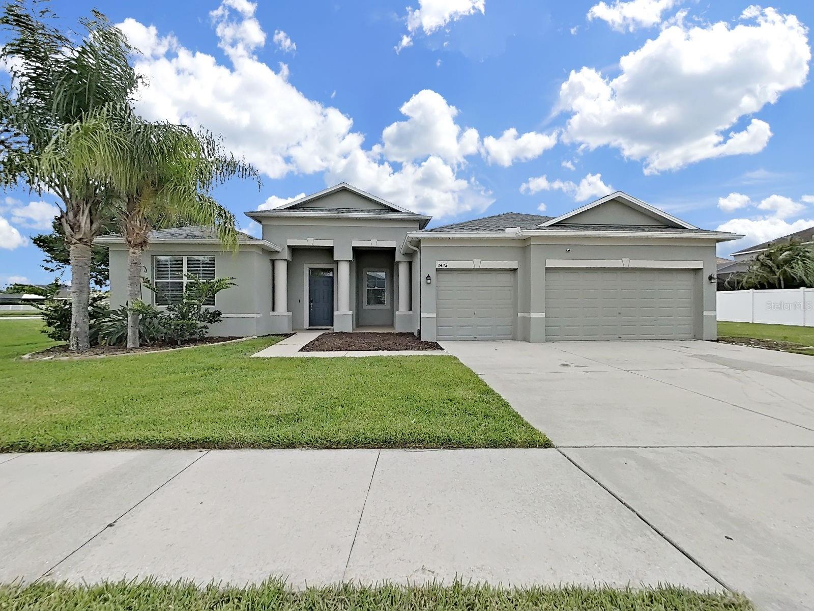 SPYGLASS AT RIVER BEND - Residential