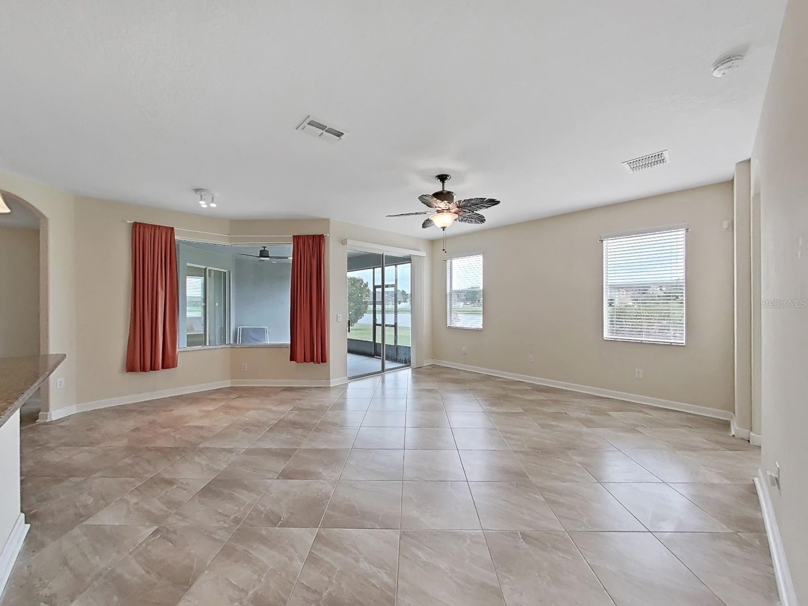 SPYGLASS AT RIVER BEND - Residential