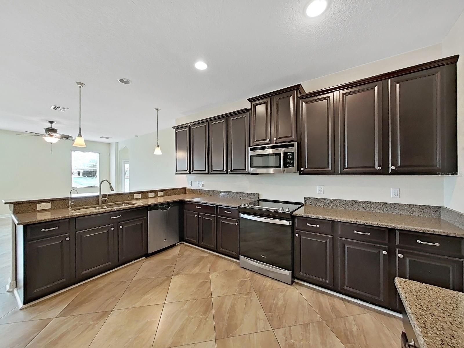 SPYGLASS AT RIVER BEND - Residential