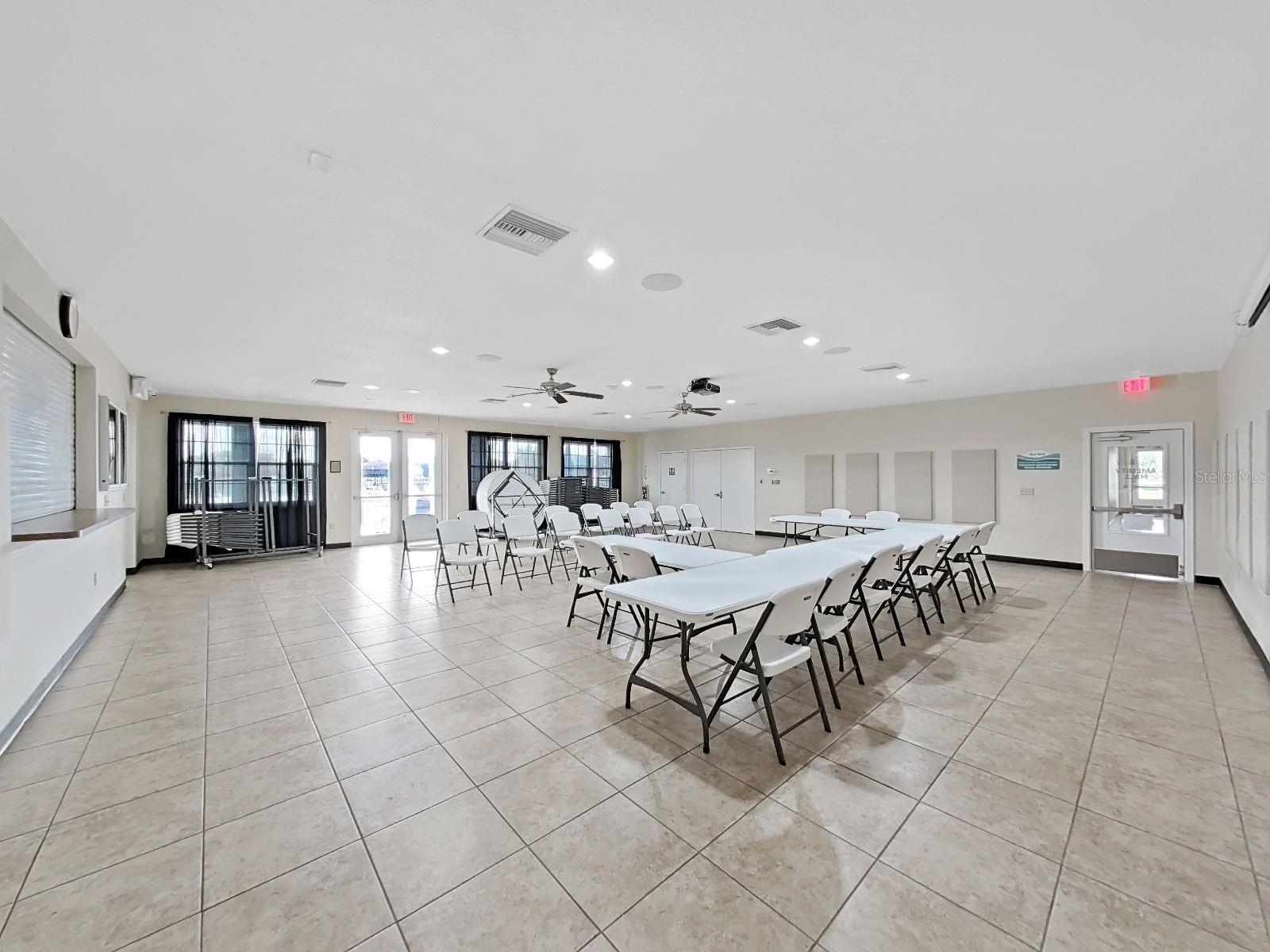 SPYGLASS AT RIVER BEND - Residential