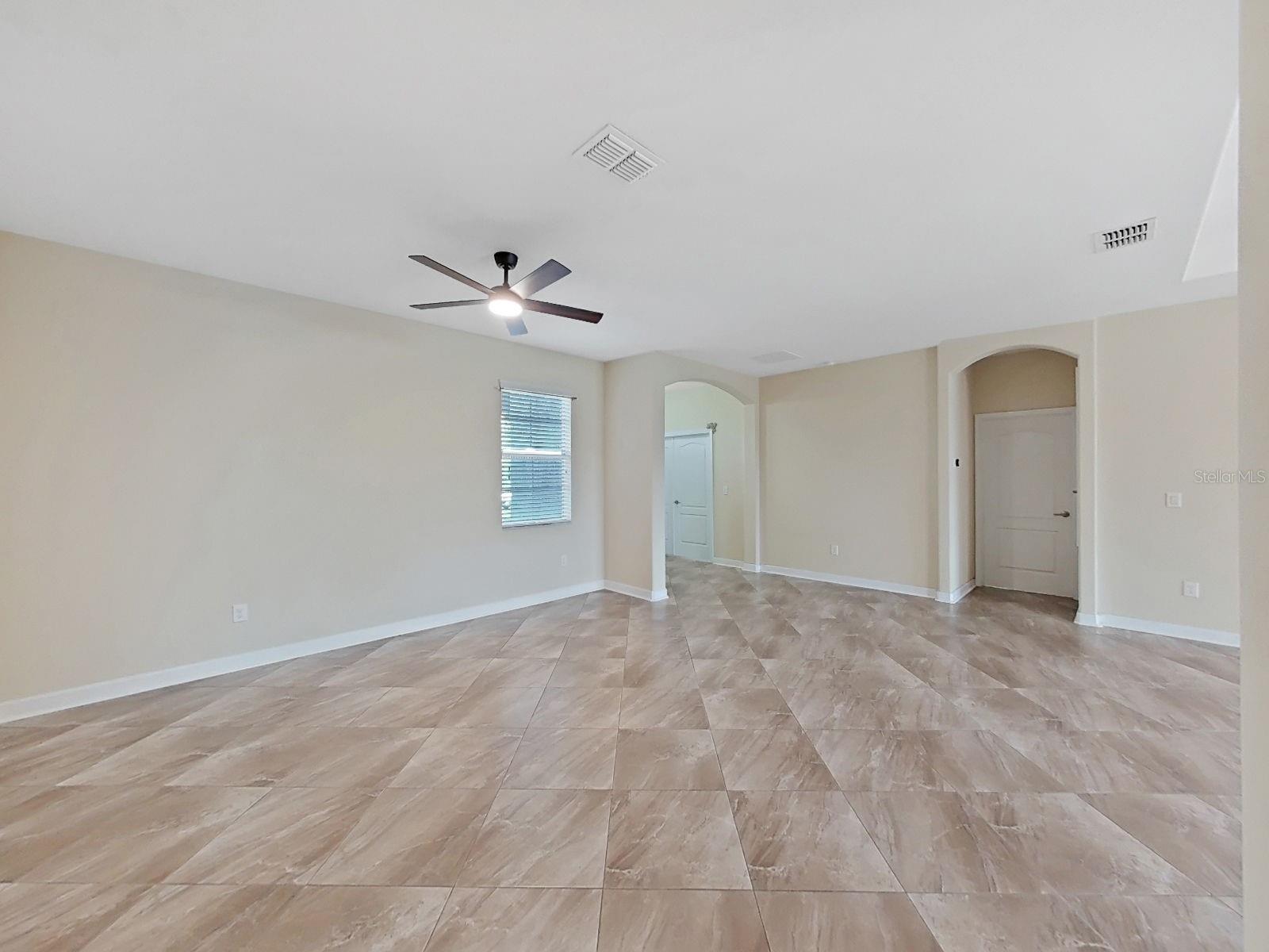 SPYGLASS AT RIVER BEND - Residential