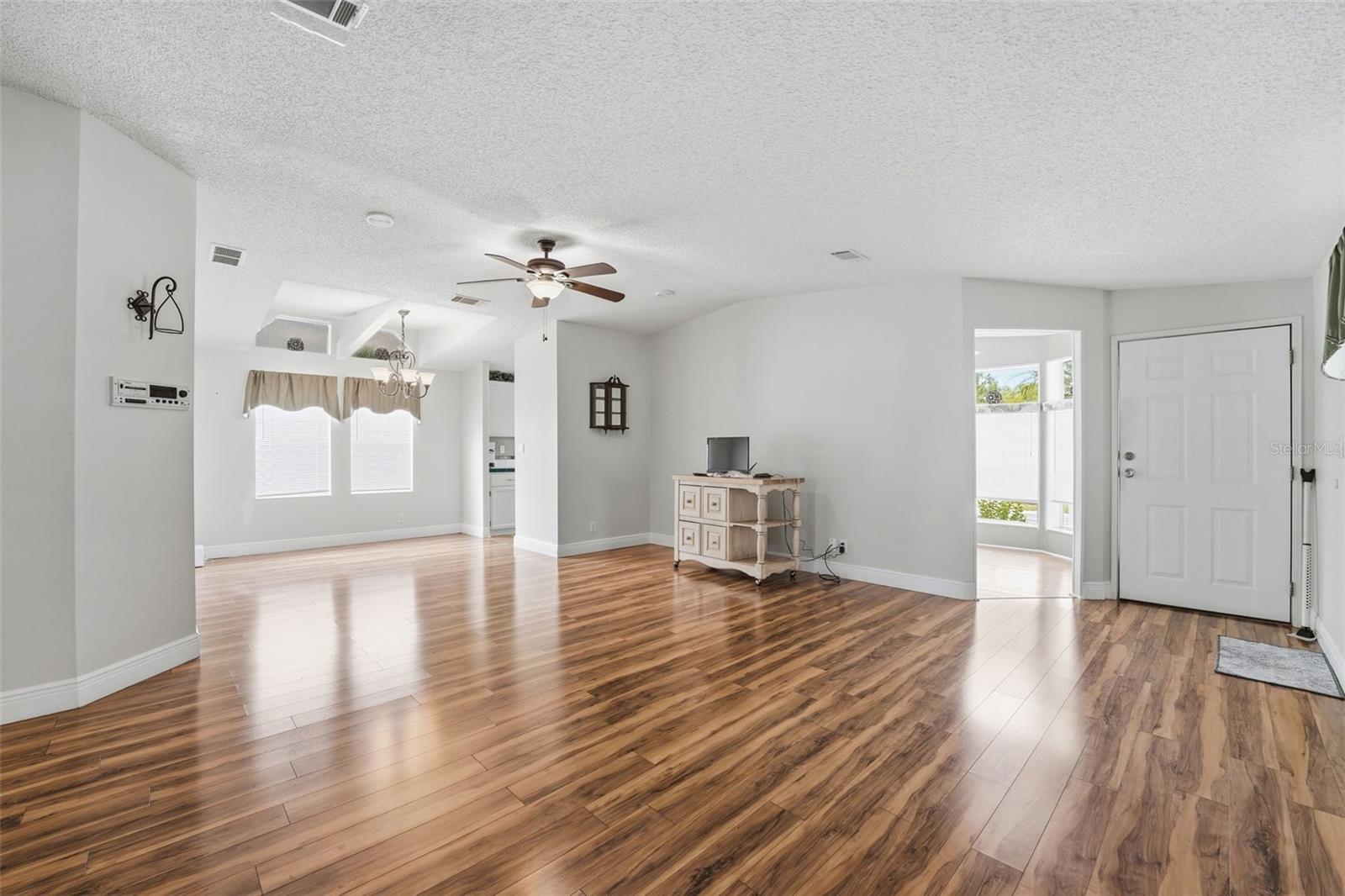 RIVERWALK MHP CO-OP - Residential
