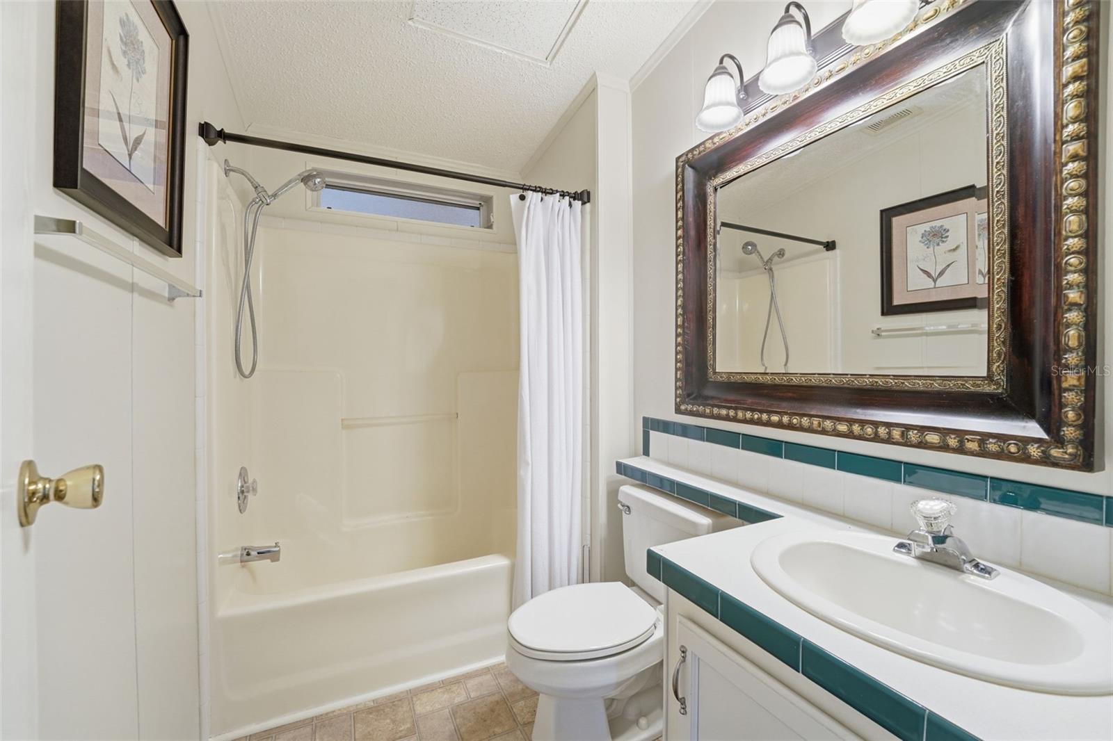 RIVERWALK MHP CO-OP - Residential