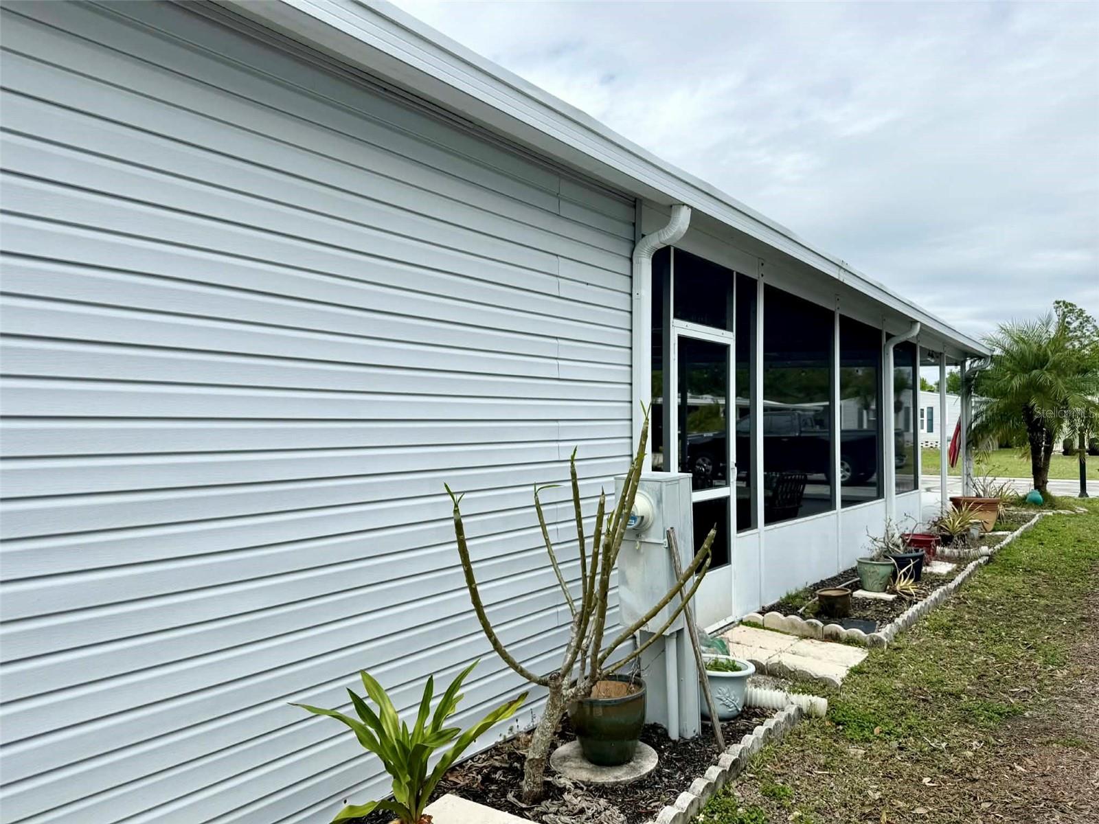 RIVERWALK MHP CO-OP - Residential