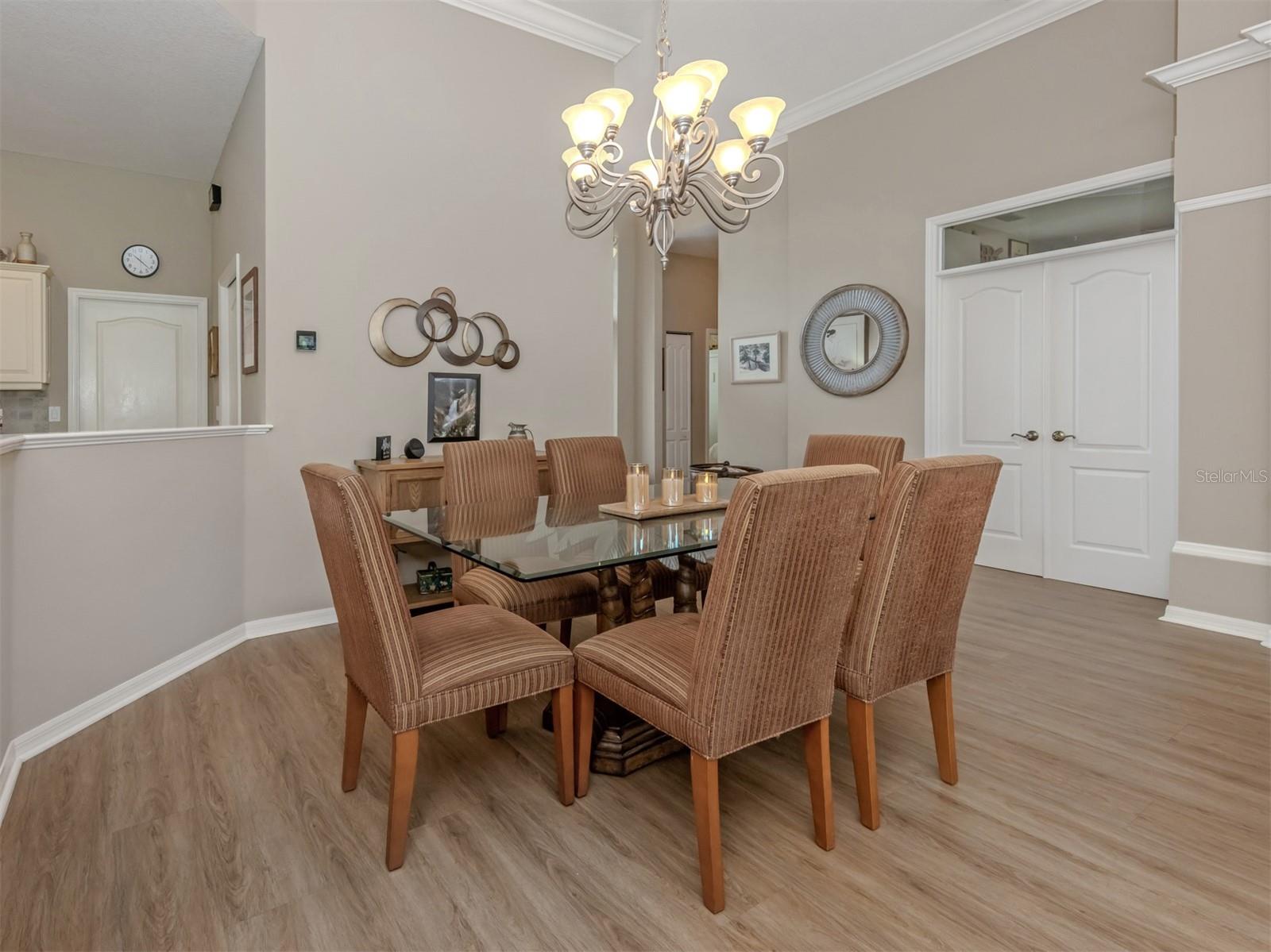 THE LAKES OF JACARANDA - Residential