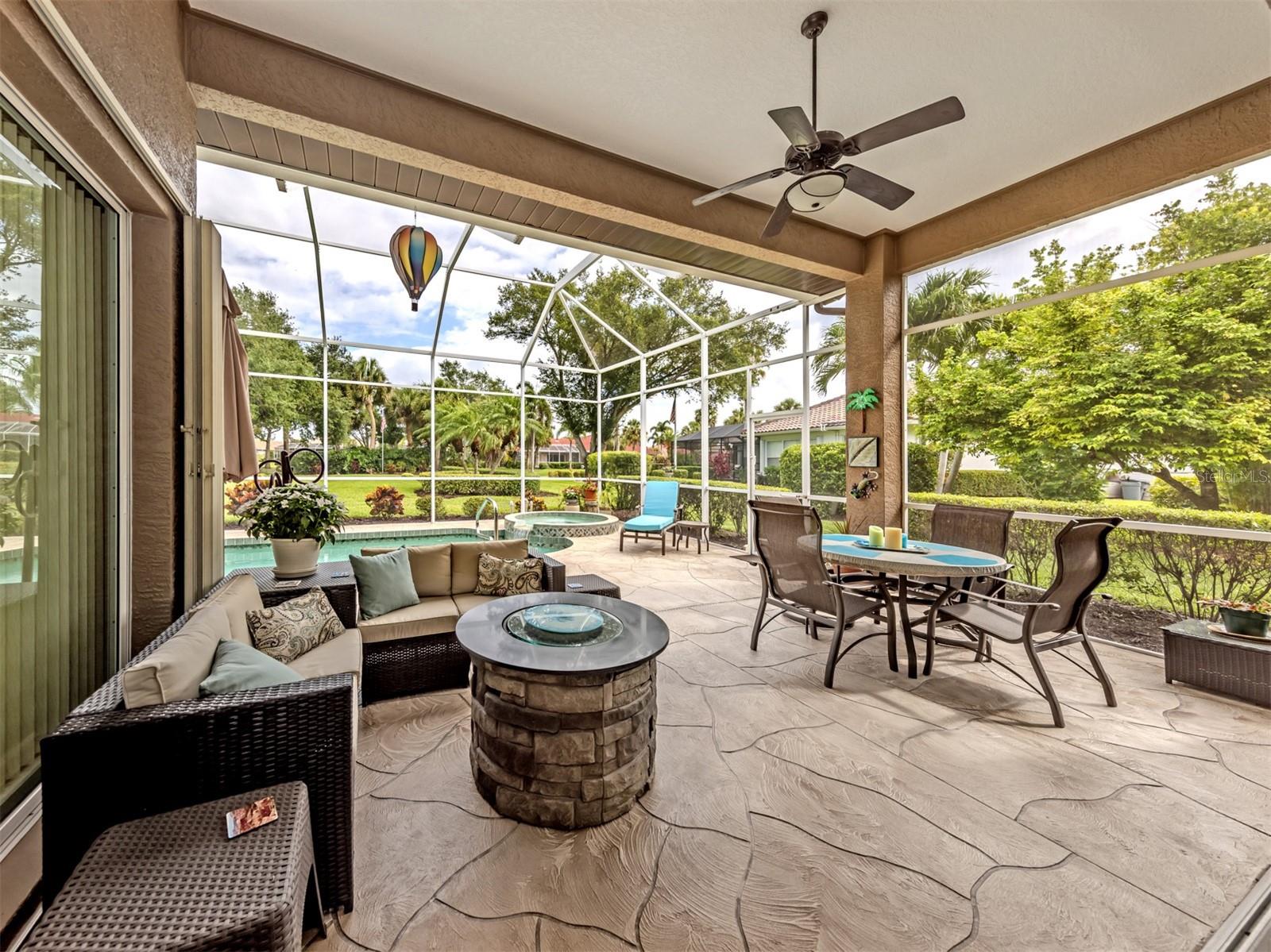 THE LAKES OF JACARANDA - Residential