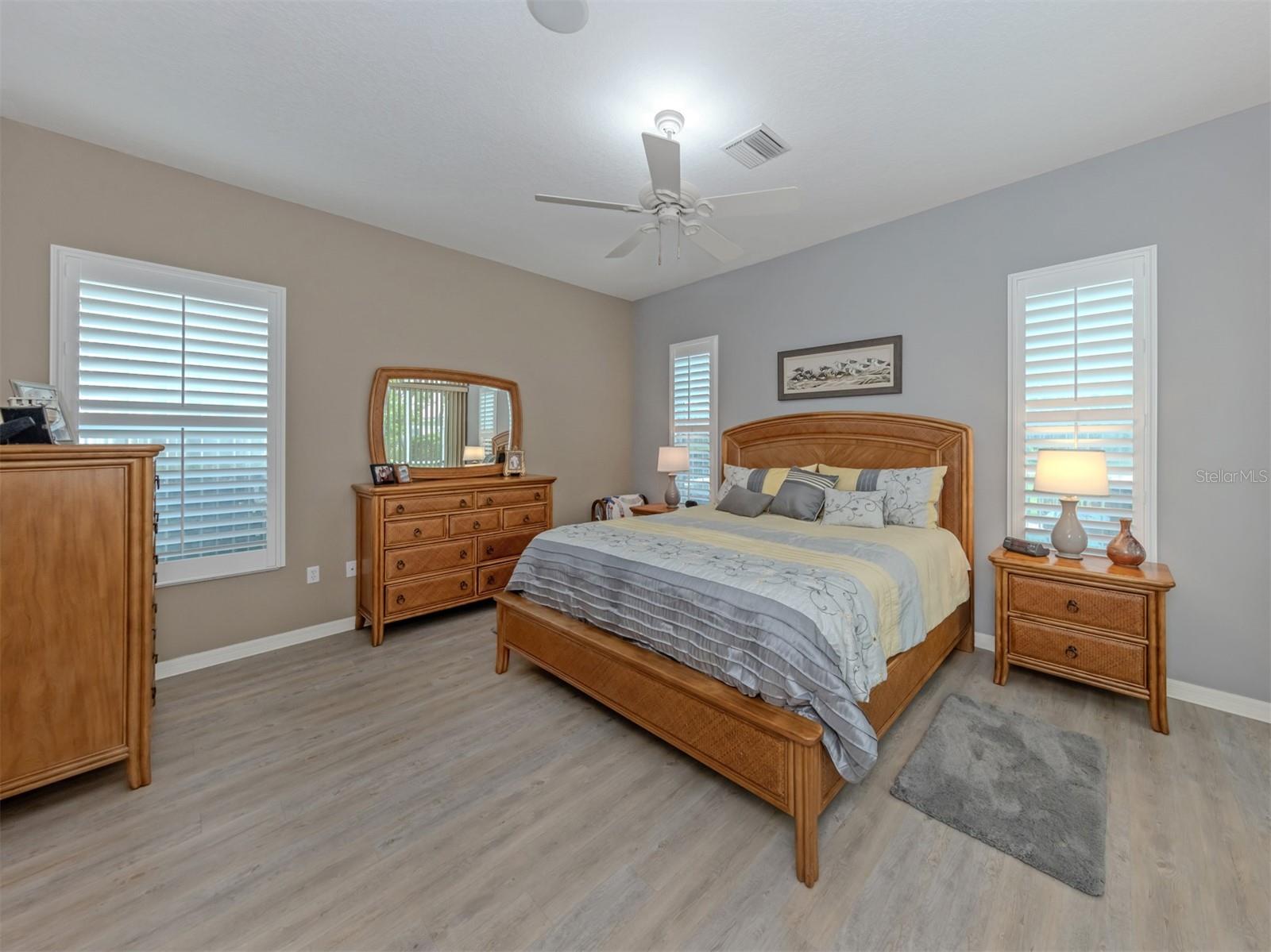 THE LAKES OF JACARANDA - Residential