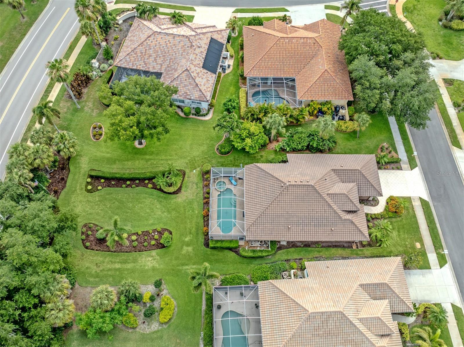 THE LAKES OF JACARANDA - Residential