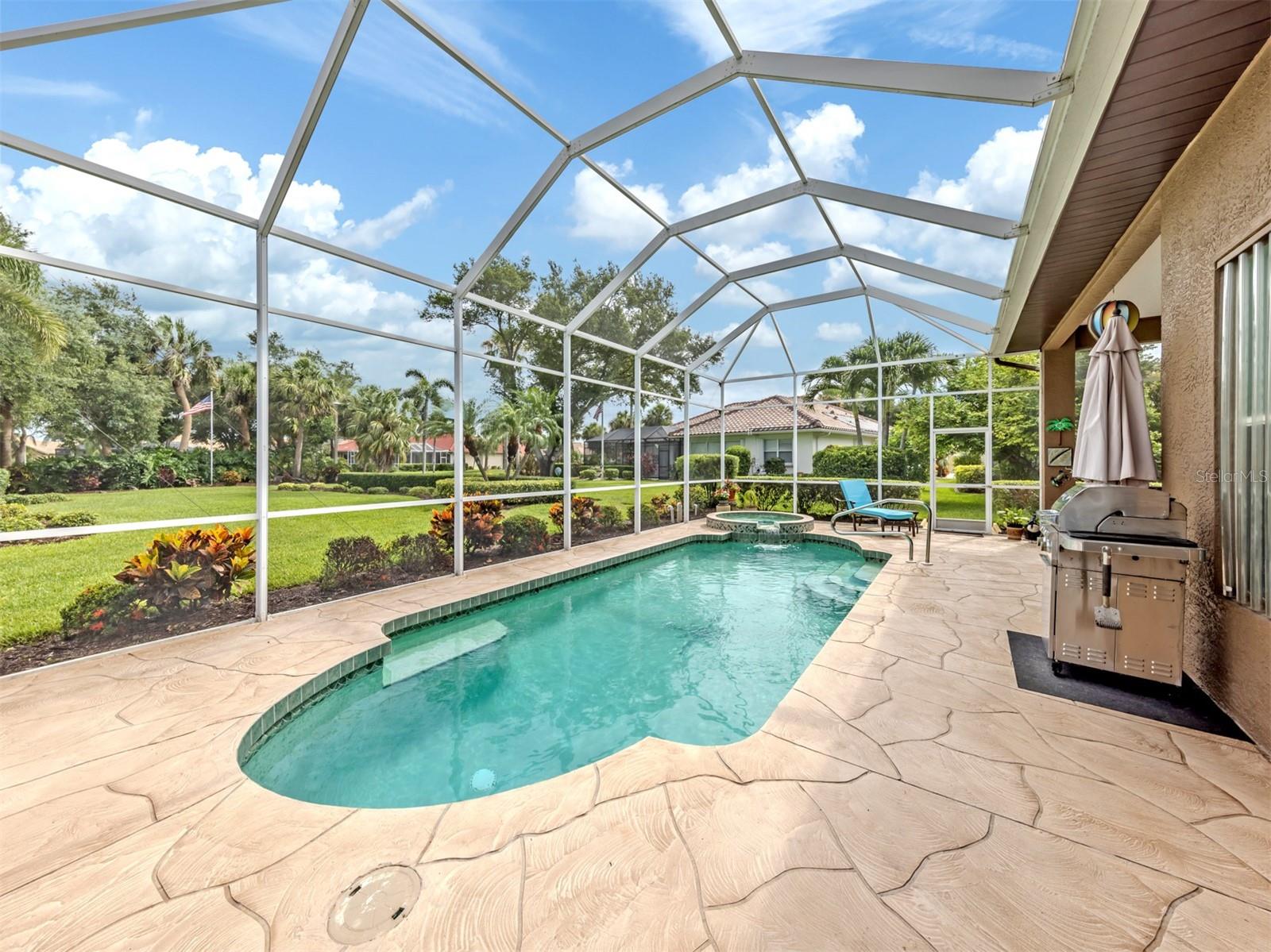 THE LAKES OF JACARANDA - Residential