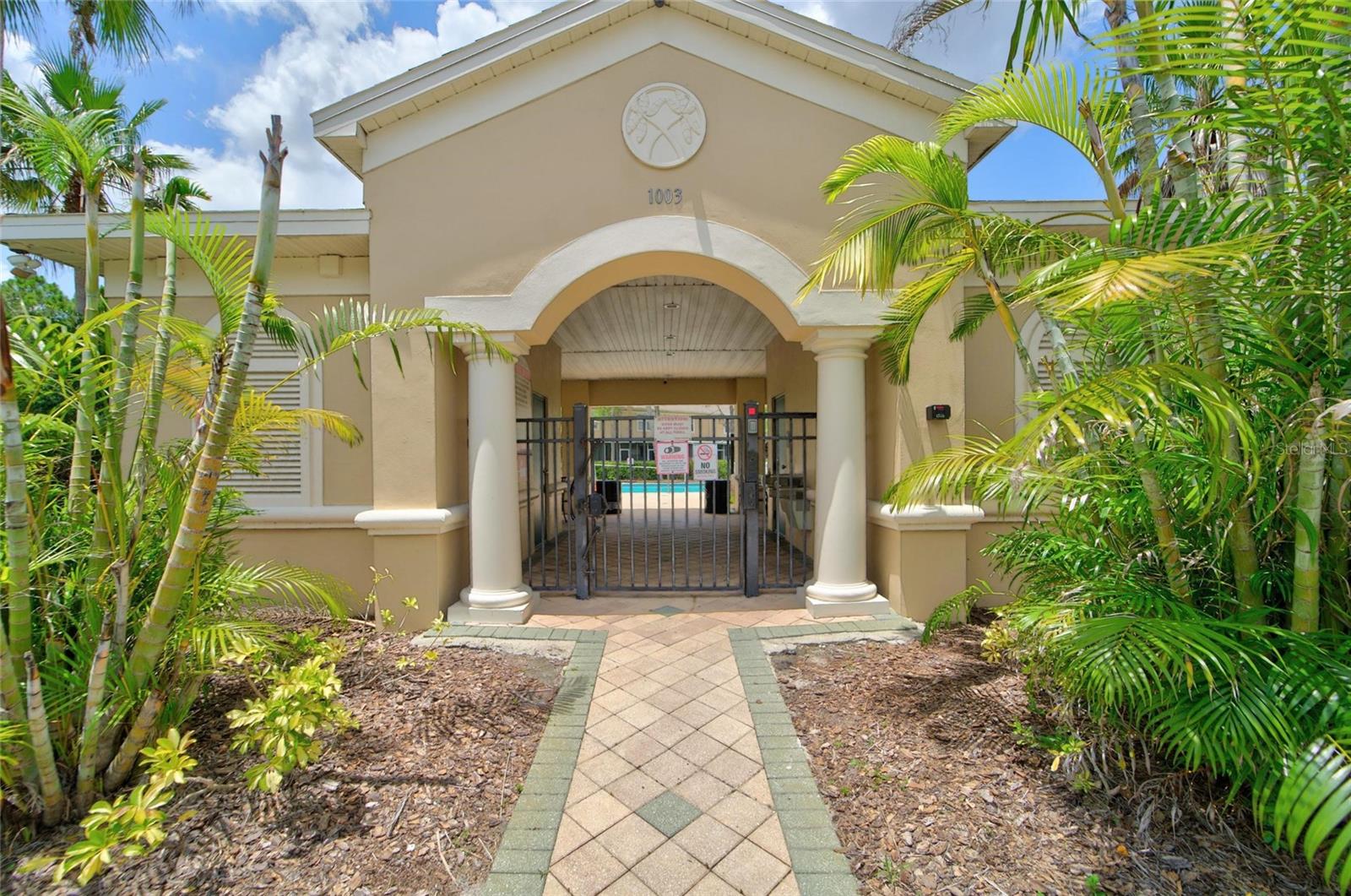 VISTA CAY - Residential