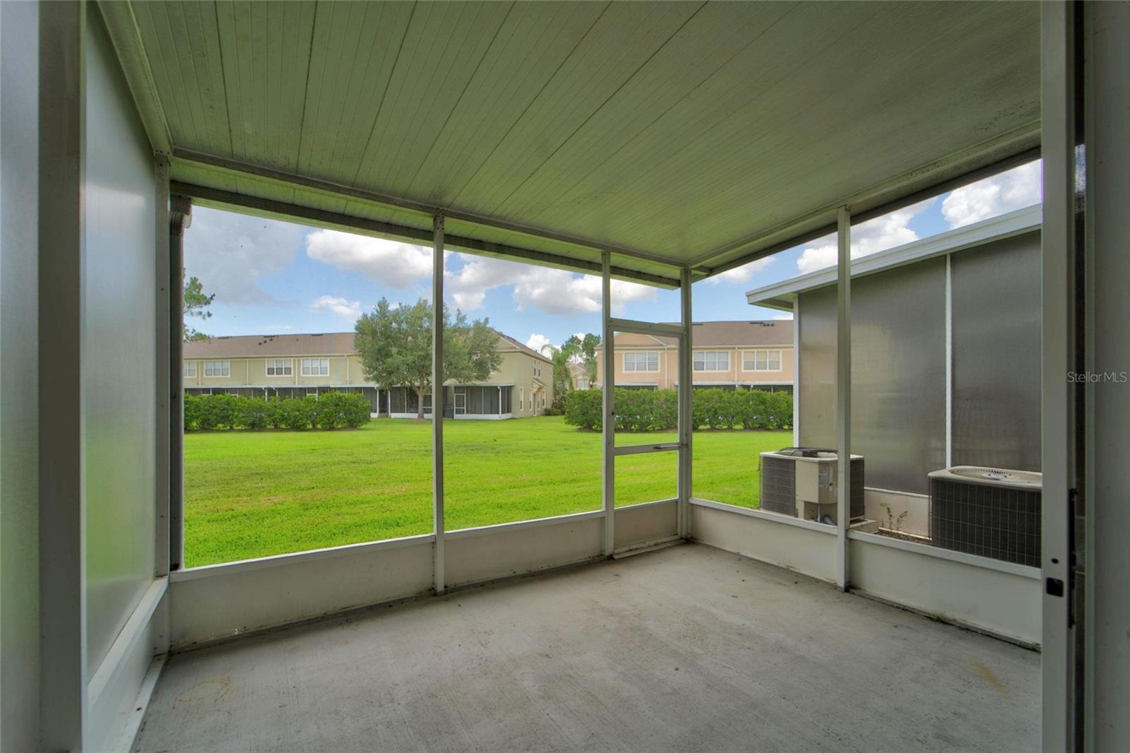 VISTA CAY - Residential