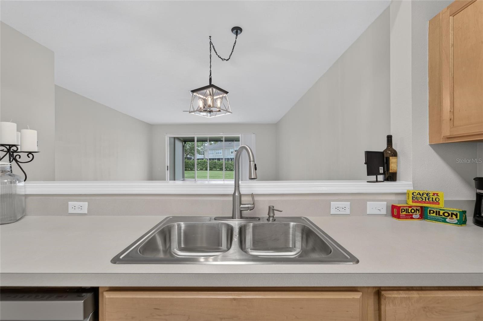 VISTA CAY - Residential