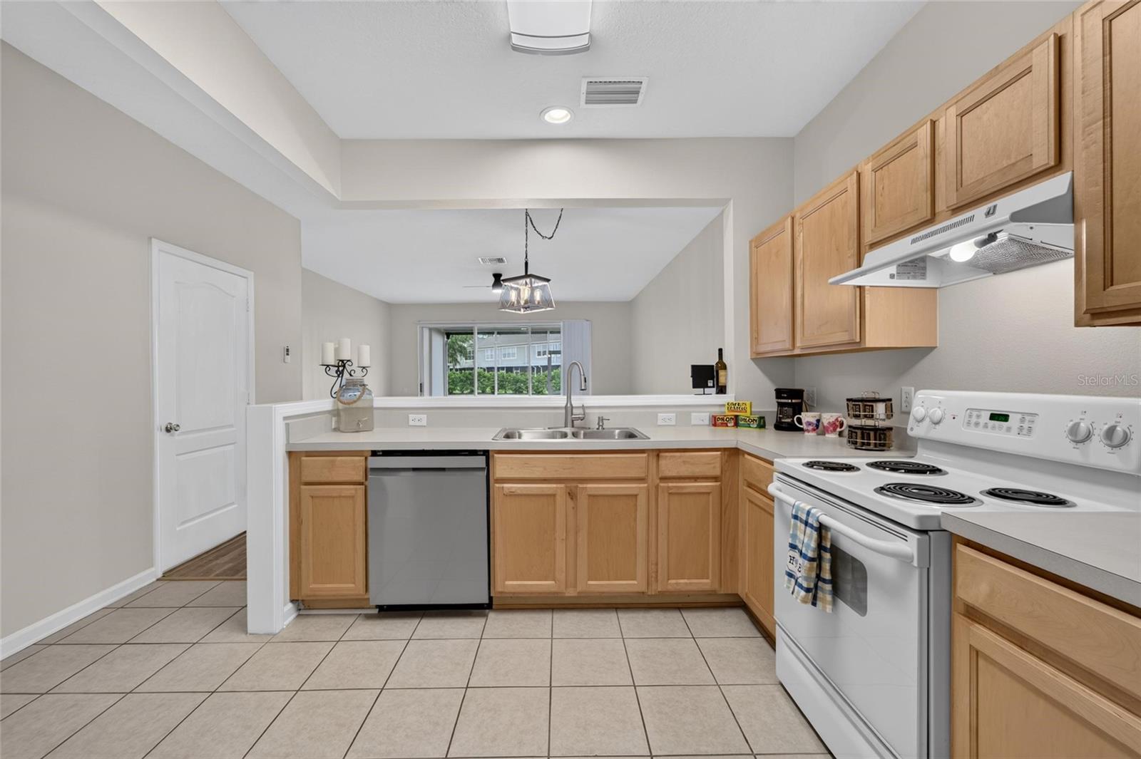 VISTA CAY - Residential