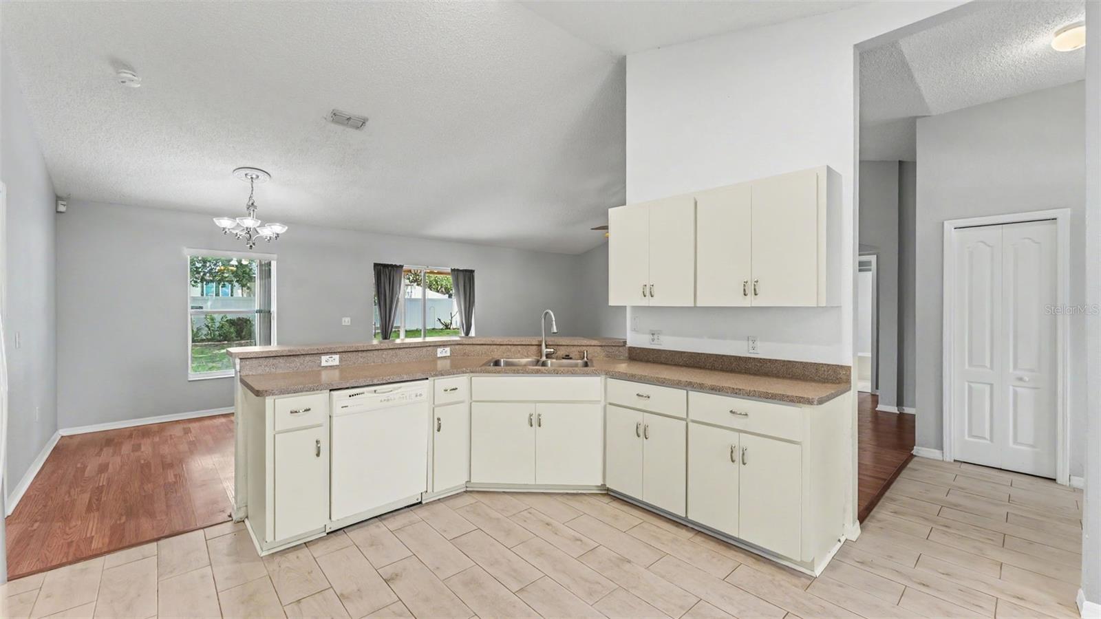 COPPER RDG TERRACE - Residential