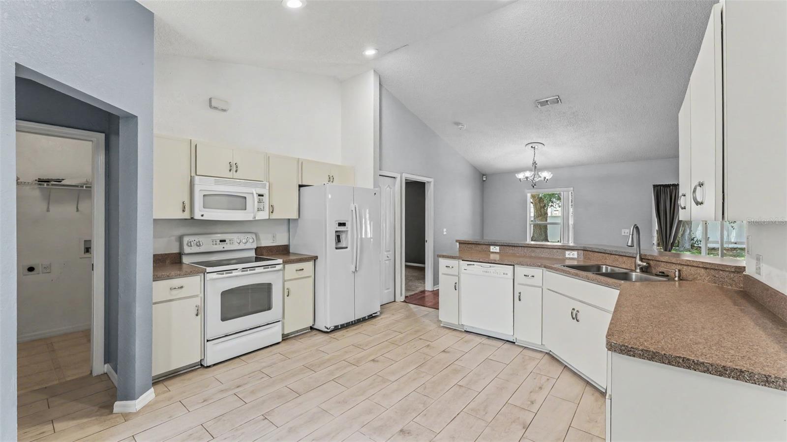 COPPER RDG TERRACE - Residential