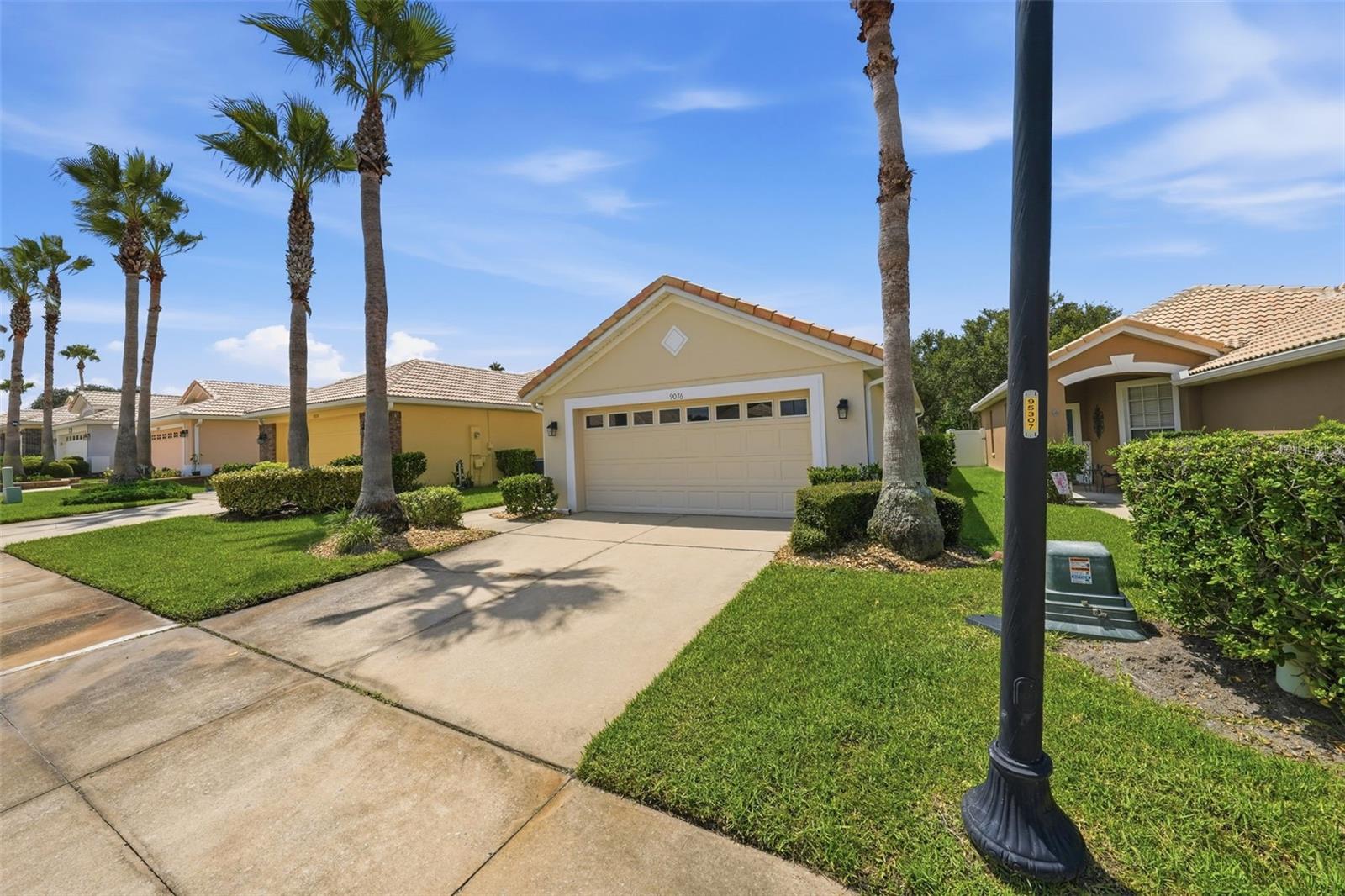 MT DORA COUNTRY CLUB MT DORA PH 02-9 - Residential