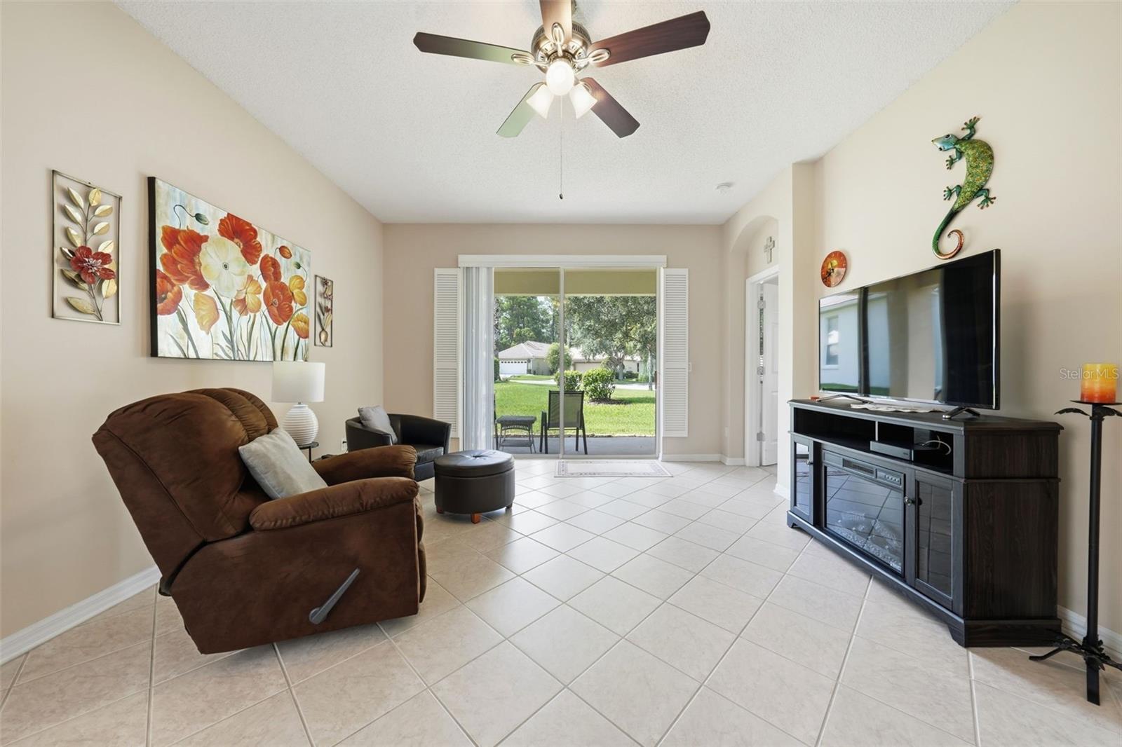 MT DORA COUNTRY CLUB MT DORA PH 02-9 - Residential