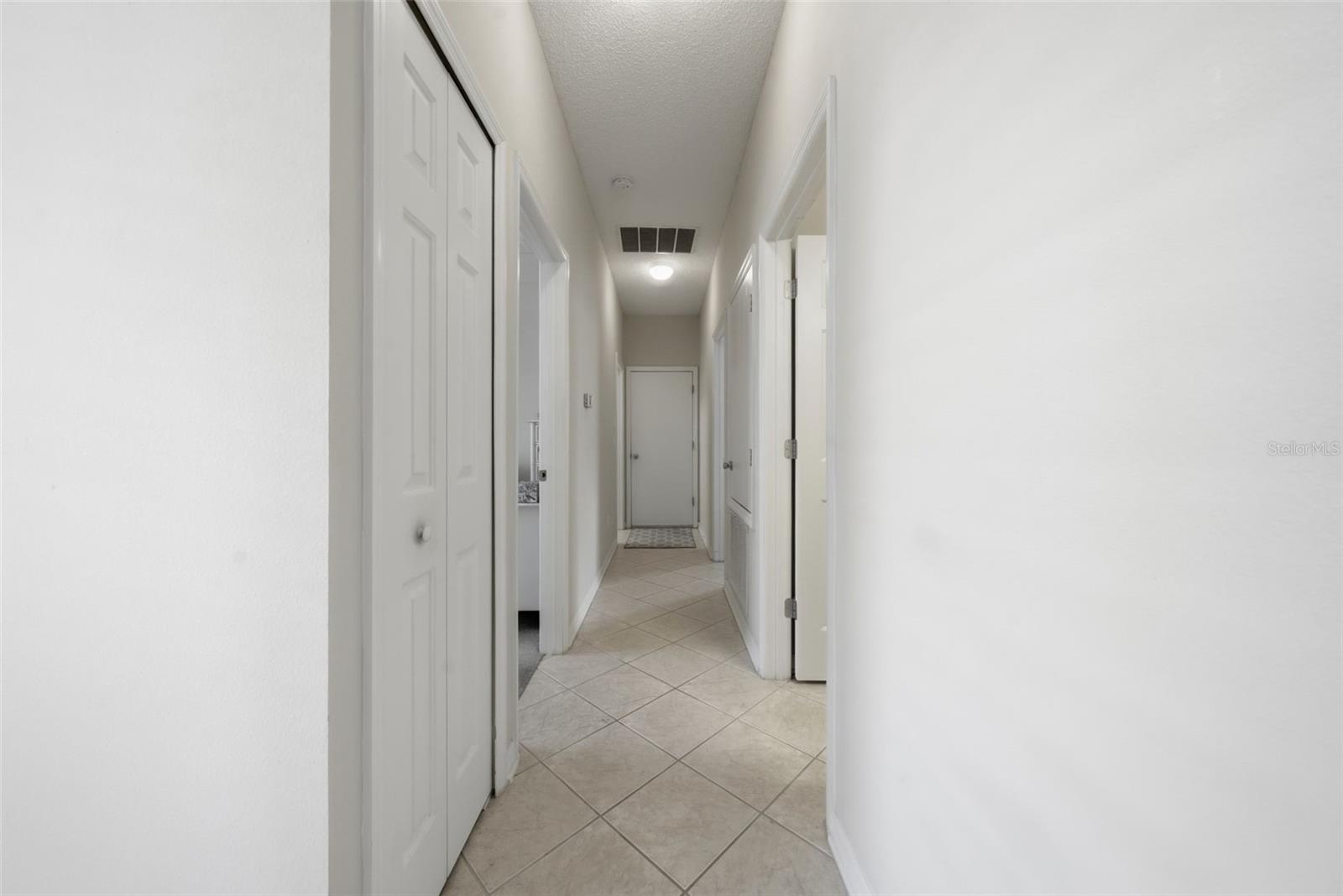 MT DORA COUNTRY CLUB MT DORA PH 02-9 - Residential