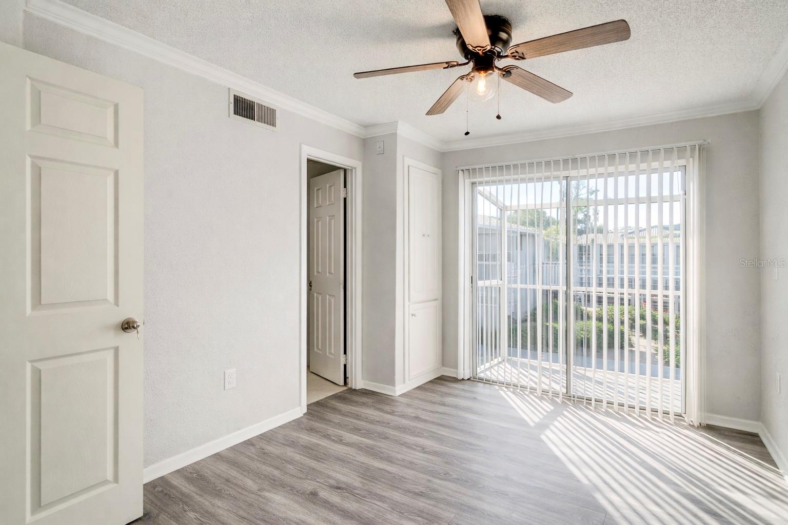 WATERSIDE AT CRANES ROOST A CONDO COMMUN - Residential