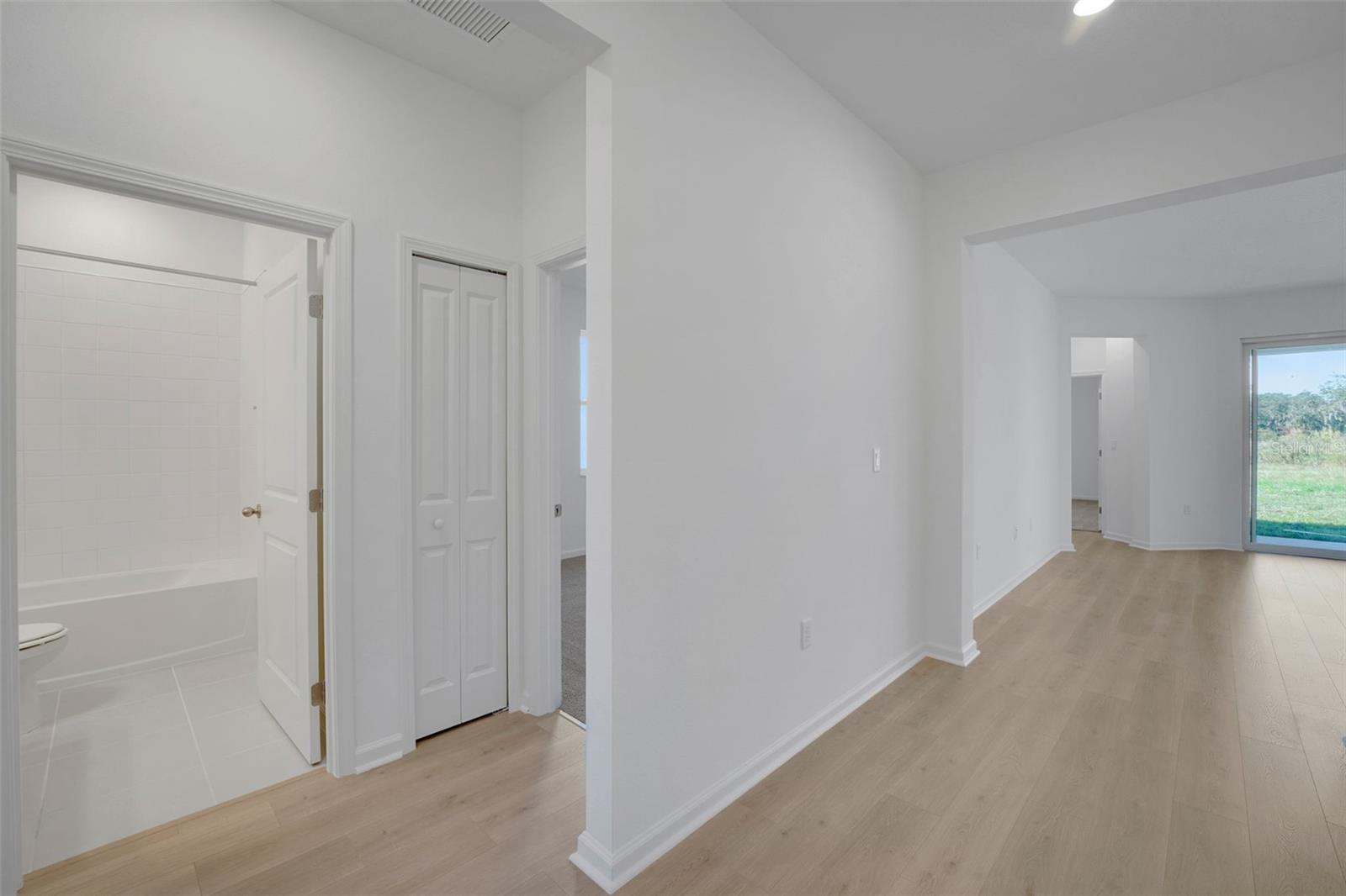 WILLOWBROOK - Residential