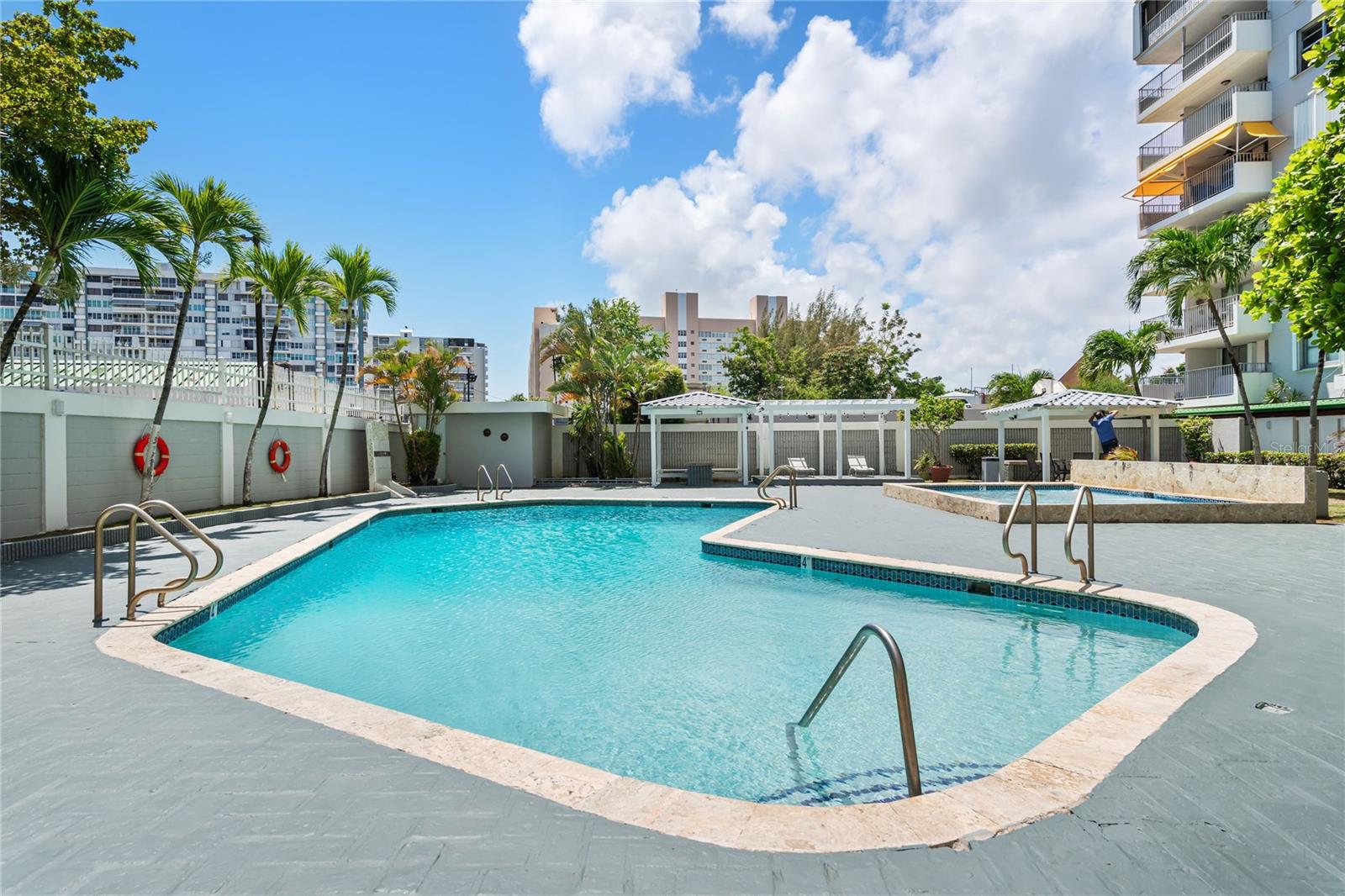COND. TROPICANA - Residential Lease