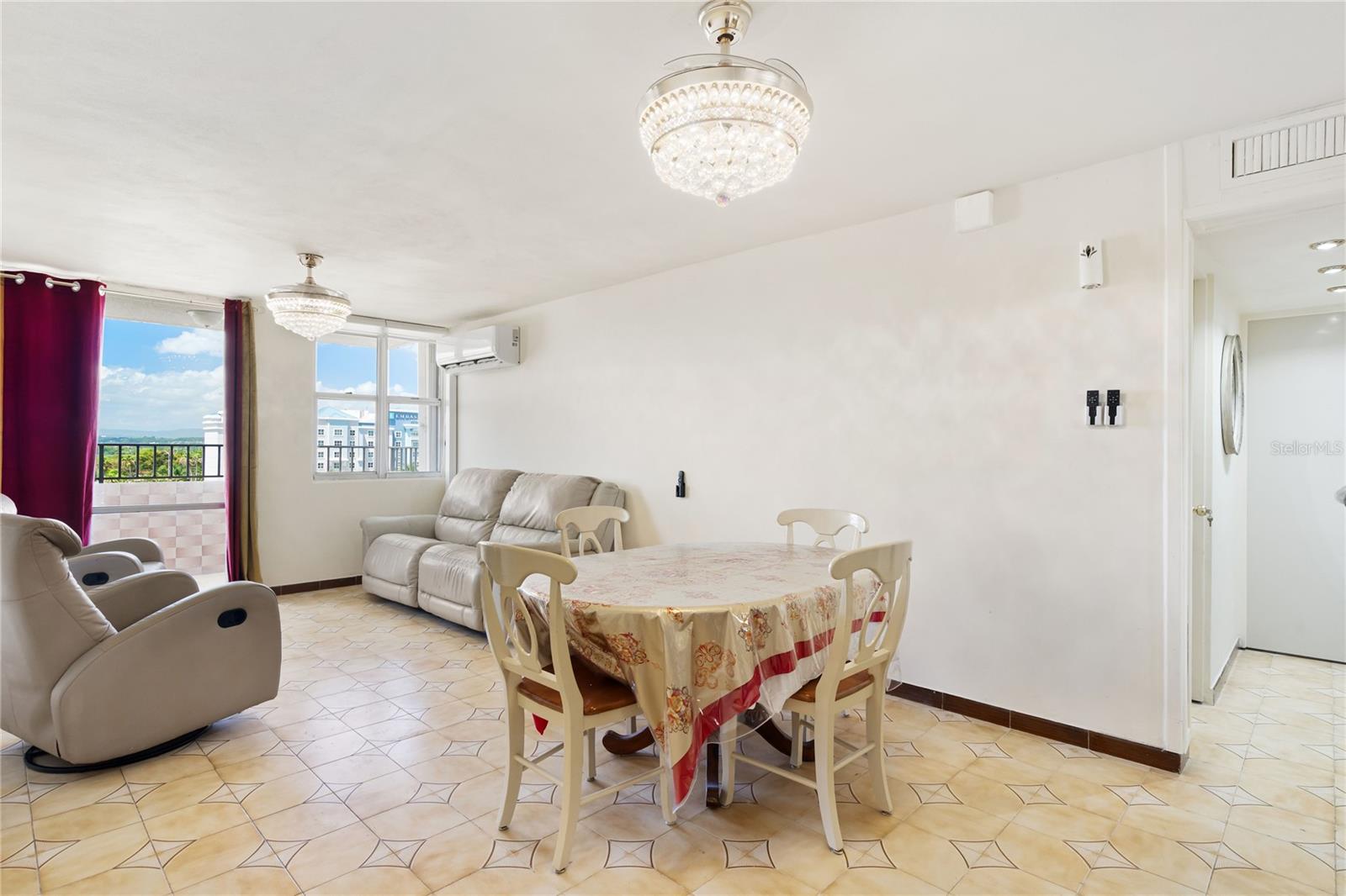 COND. TROPICANA - Residential Lease